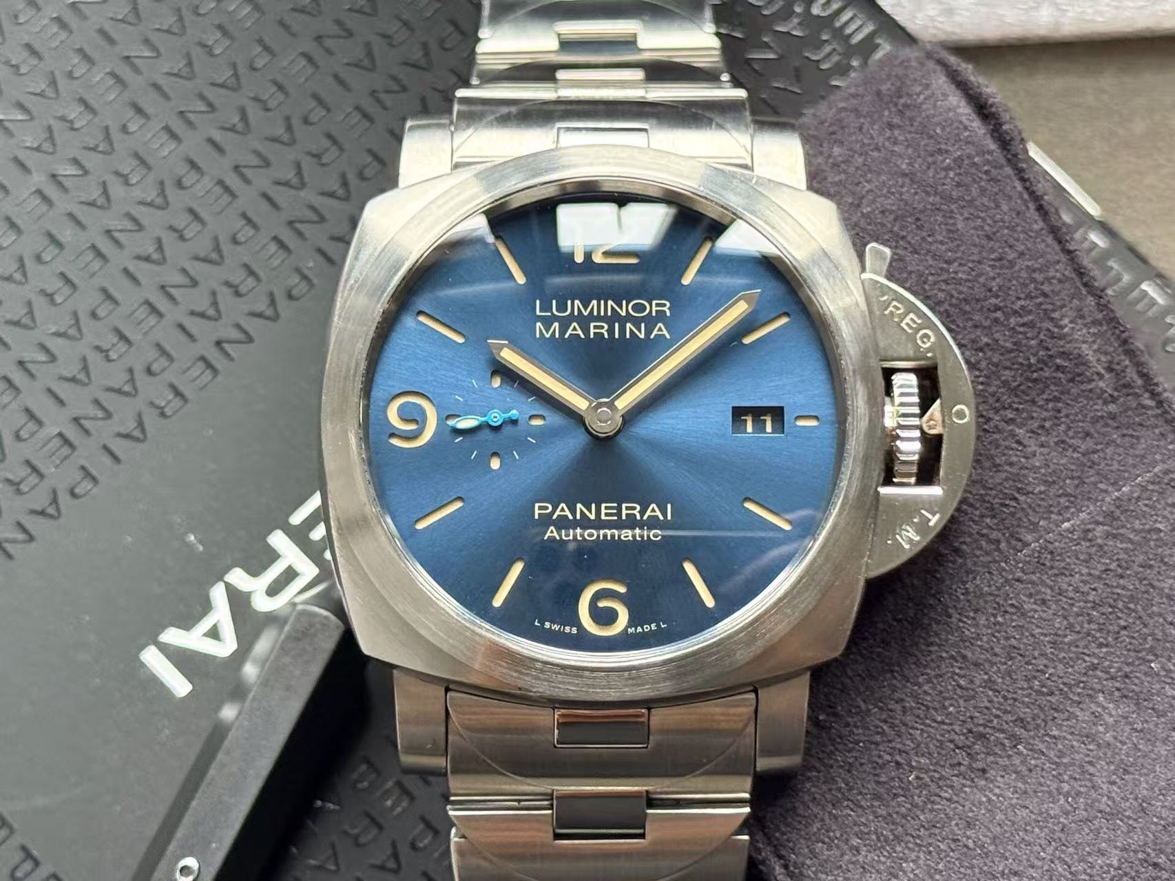 Panerai PAM01058