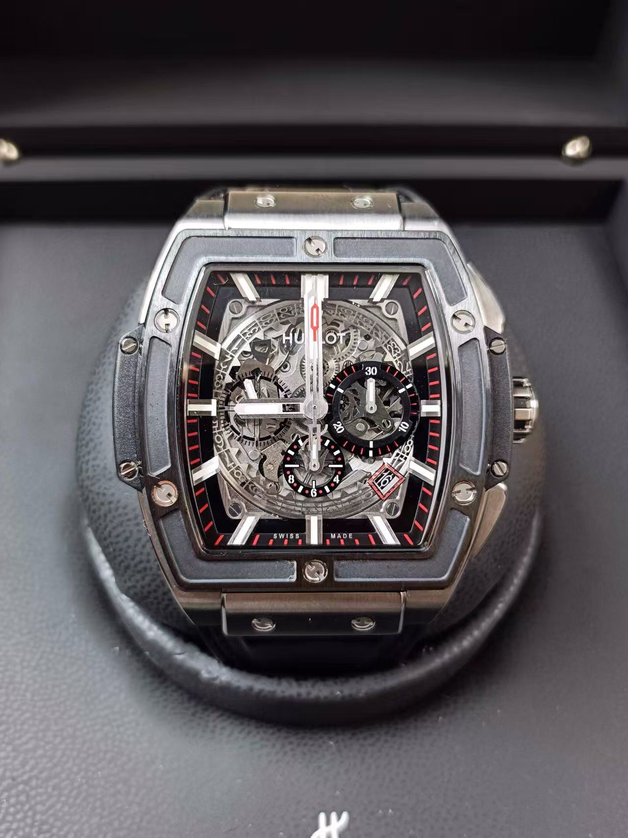 Hublot 601.NM.0173.LR detail 1