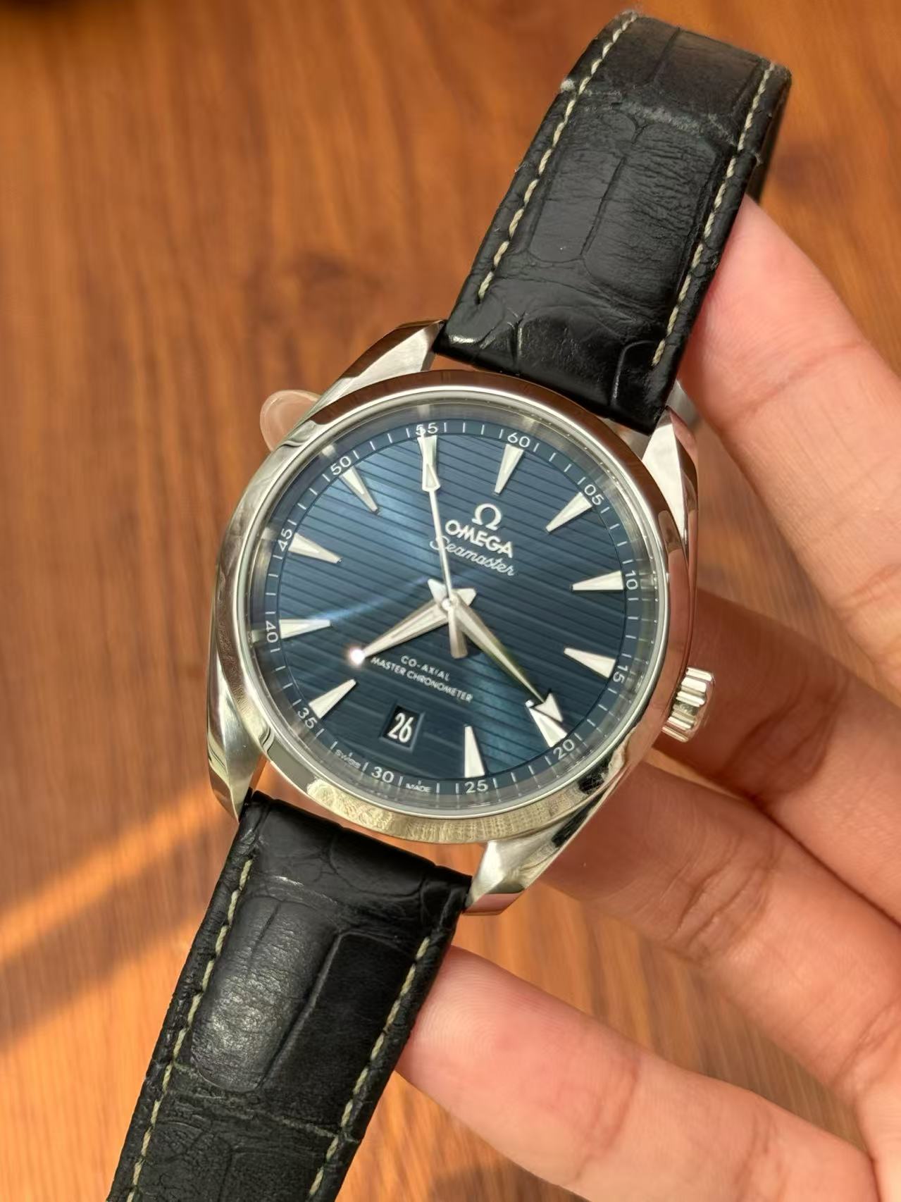 Omega 220.13.38.20.03.001