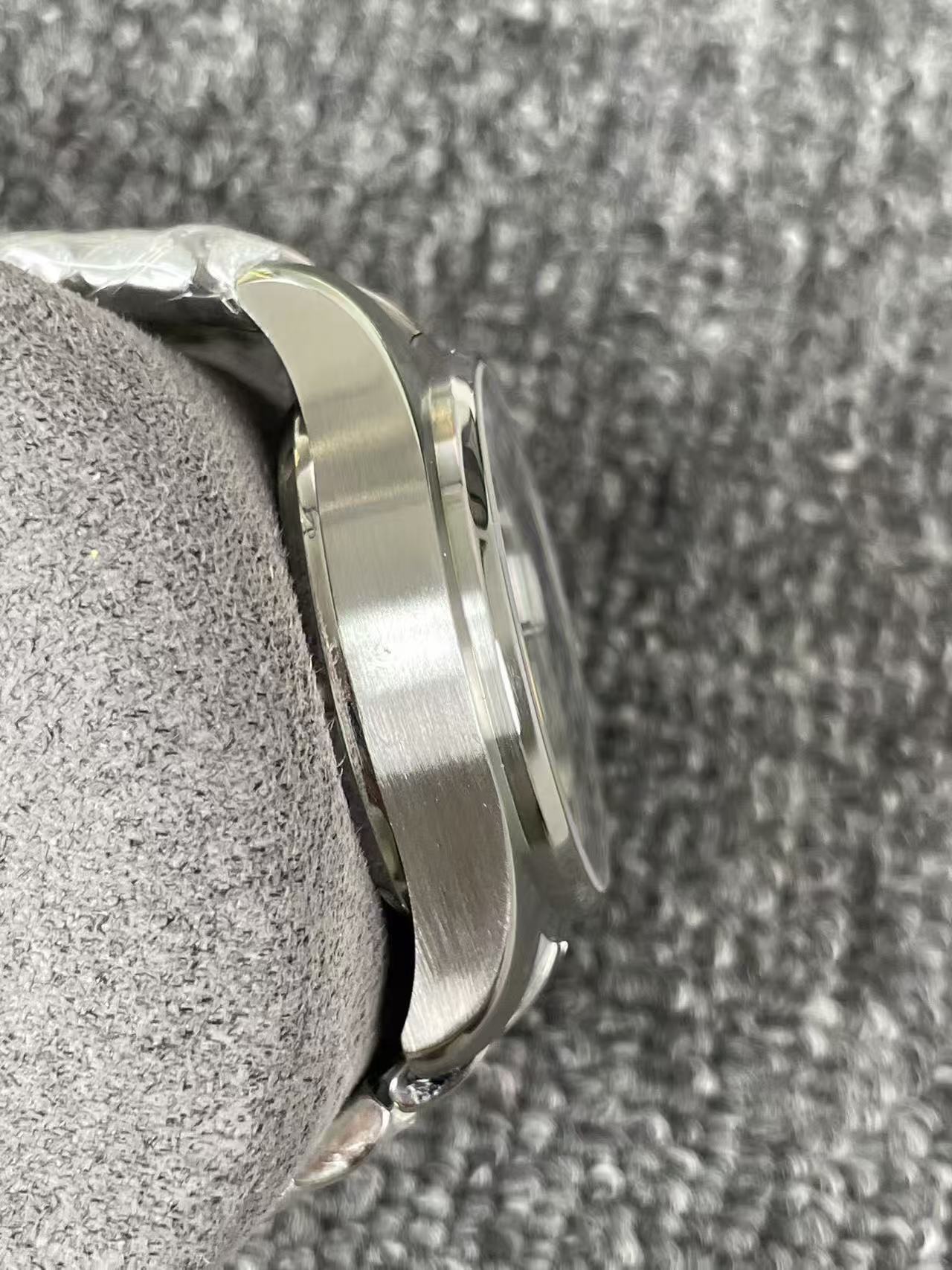 IWC iw388104 detail 3