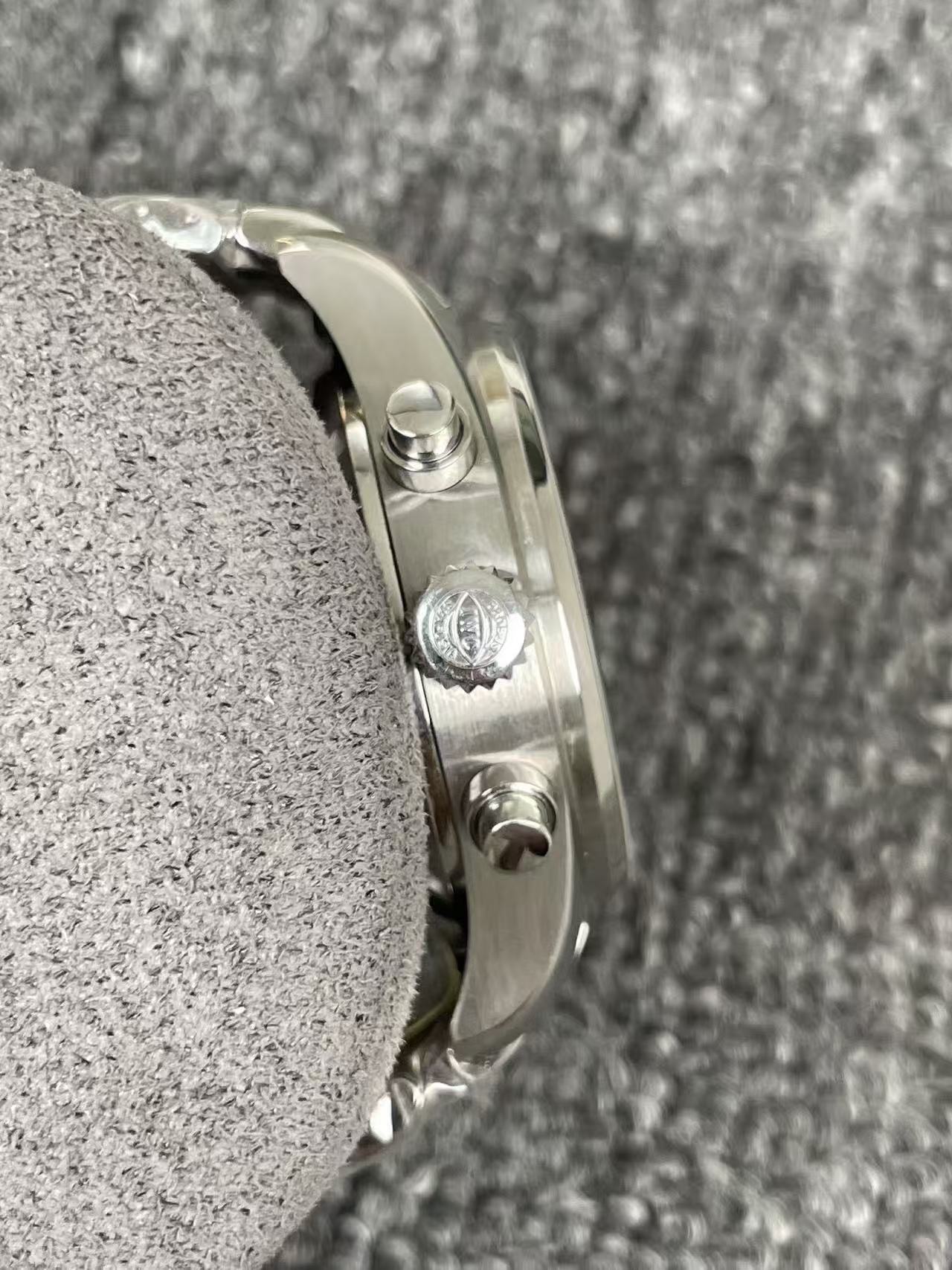 IWC iw388104 detail 4