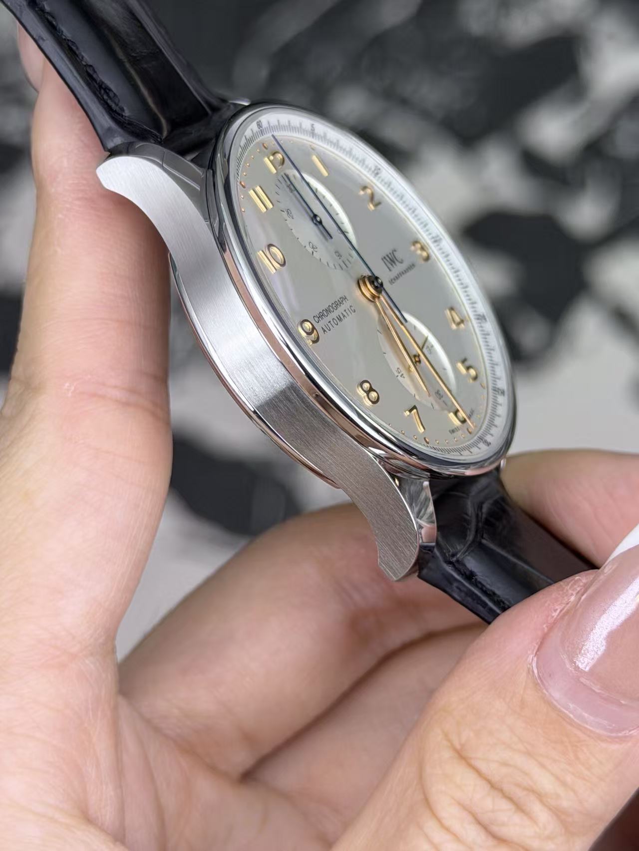 IWC IW371604 detail 4