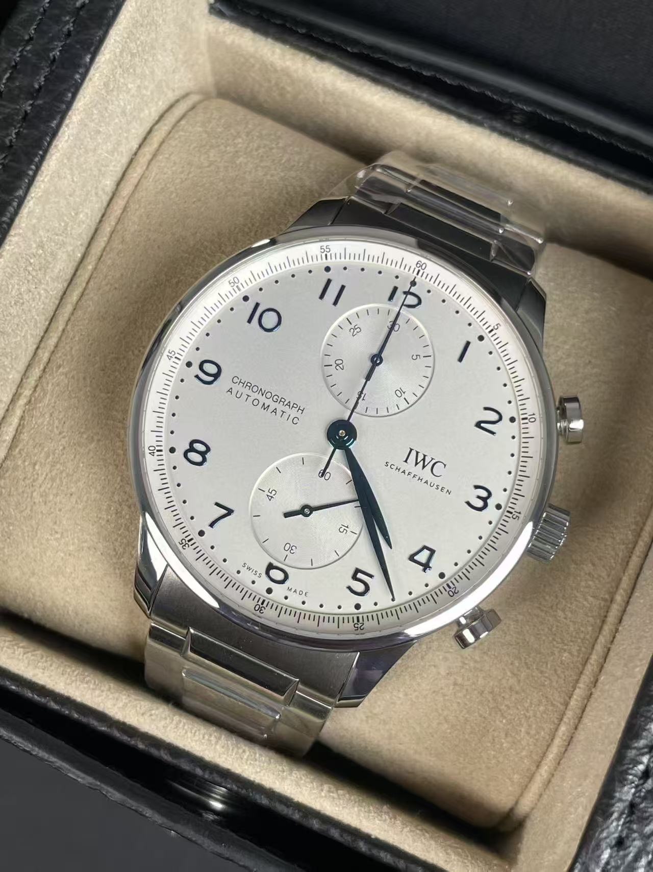 IWC IW371617 detail 1