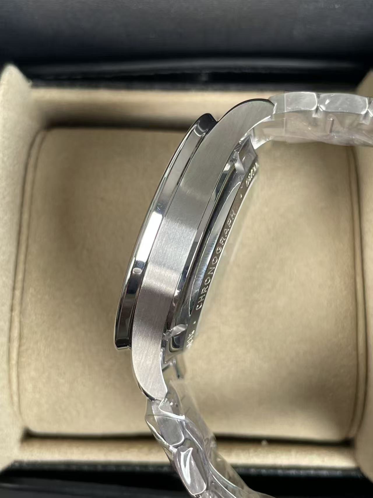 IWC IW371617 detail 3