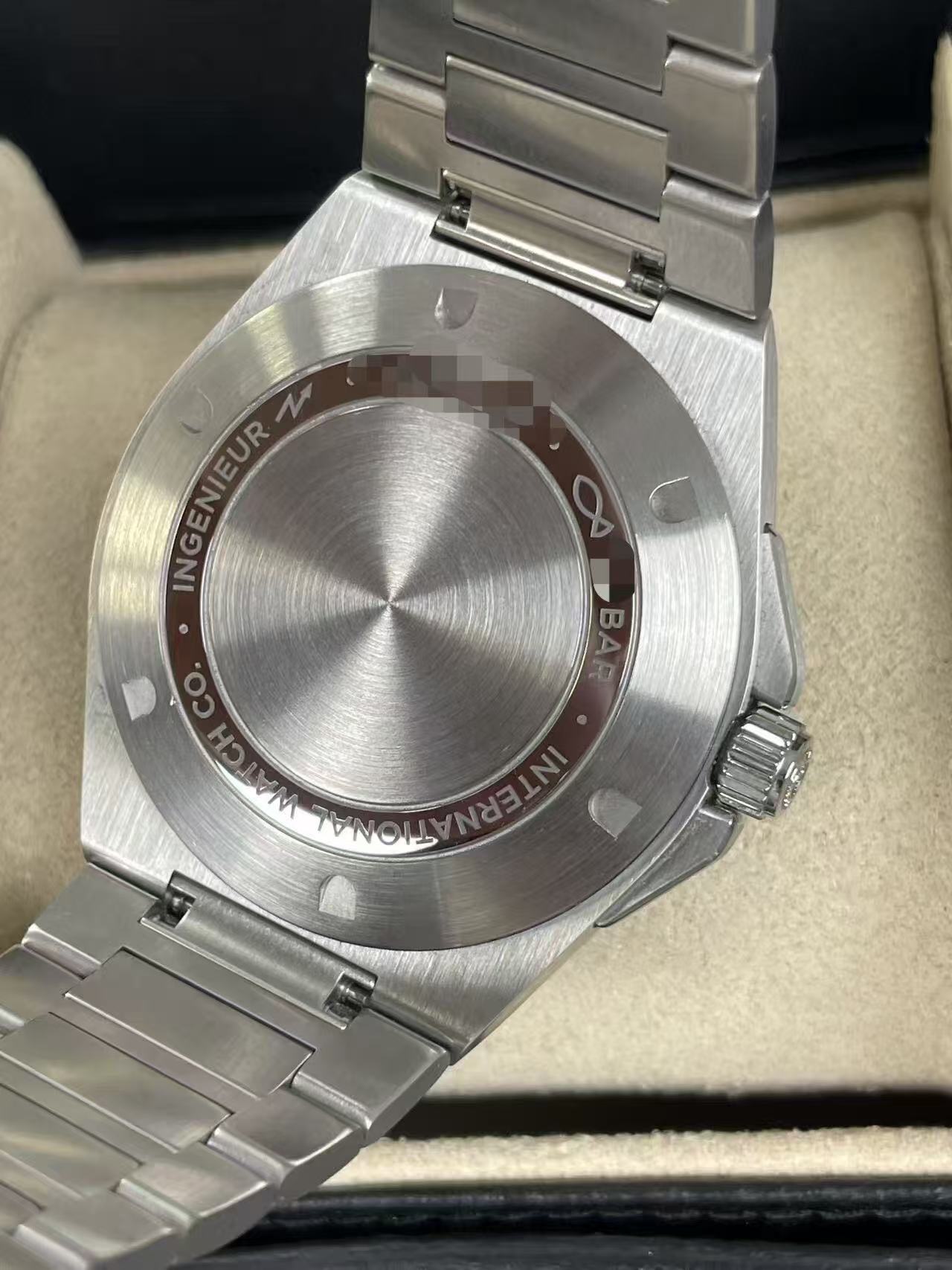 IWC IW328903 detail 2