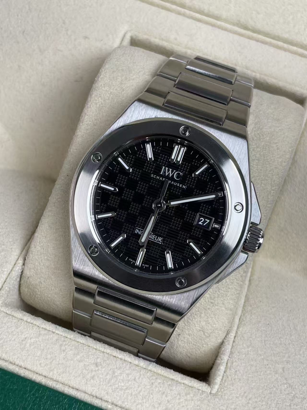 IWC IW328901 detail 2