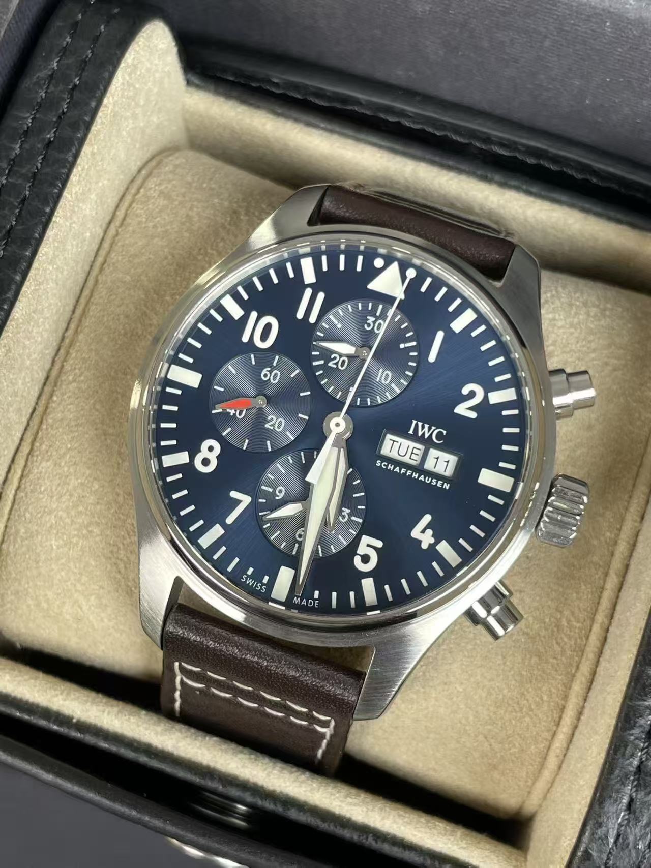 IWC IW377714 detail 1