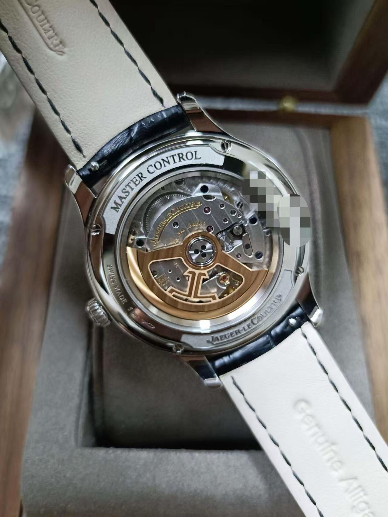 Jaeger-LeCoultre 4148420 detail 3
