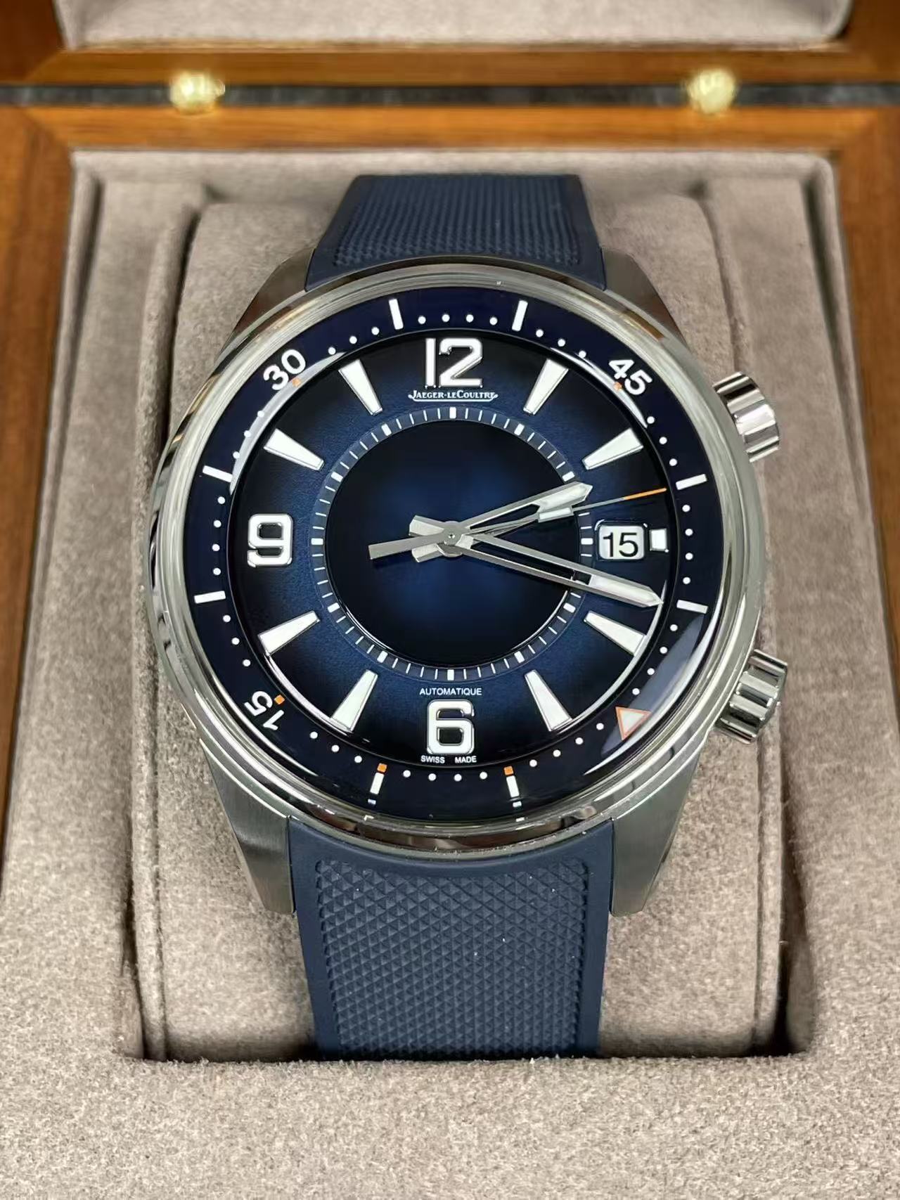 Jaeger-LeCoultre 906868J detail 1