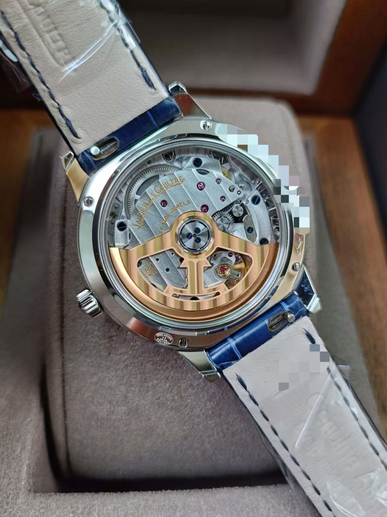 Jaeger-LeCoultre 357842j detail 3