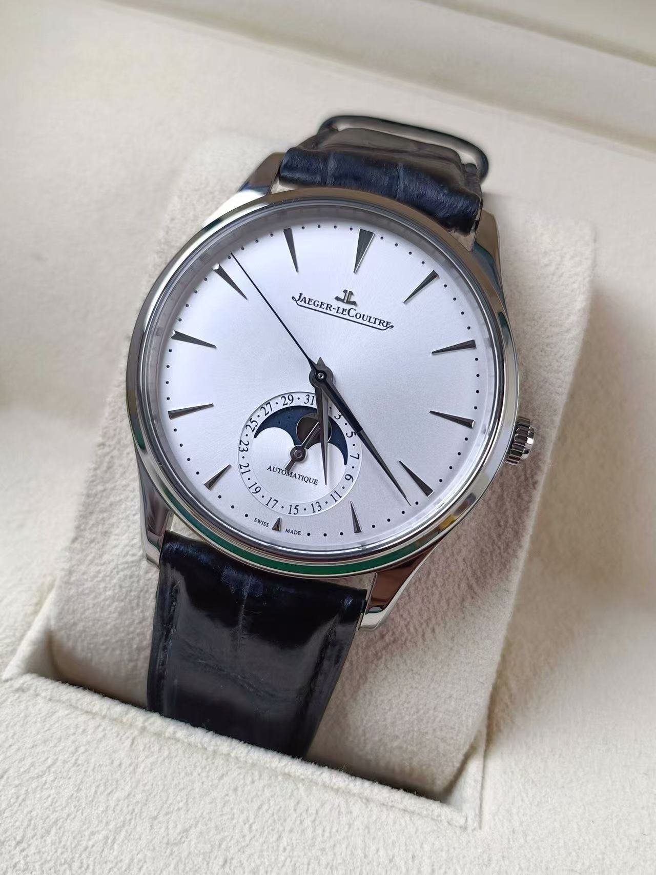 Jaeger-LeCoultre 1368430 detail 2