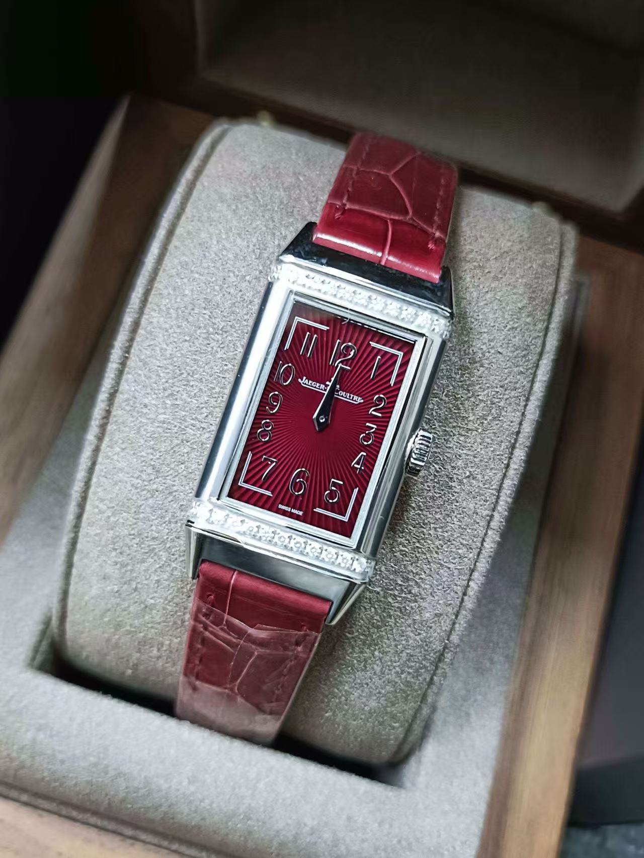 Jaeger-LeCoultre 3288560 detail 2