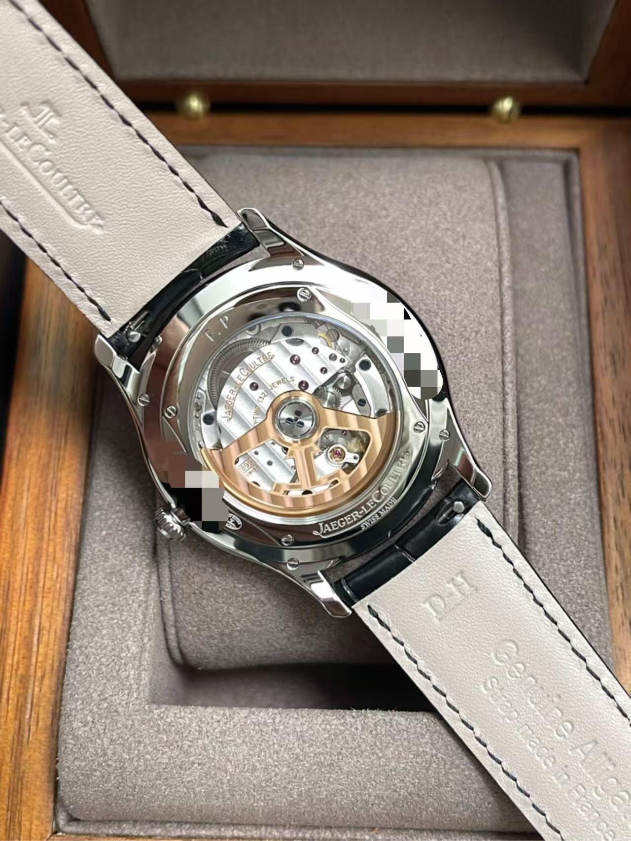 Jaeger-LeCoultre 1238420 detail 3
