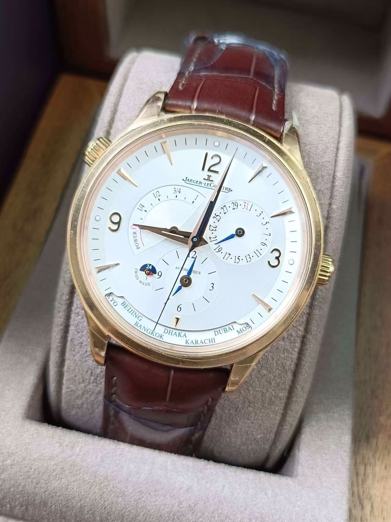 Jaeger-LeCoultre 4122520 detail 2