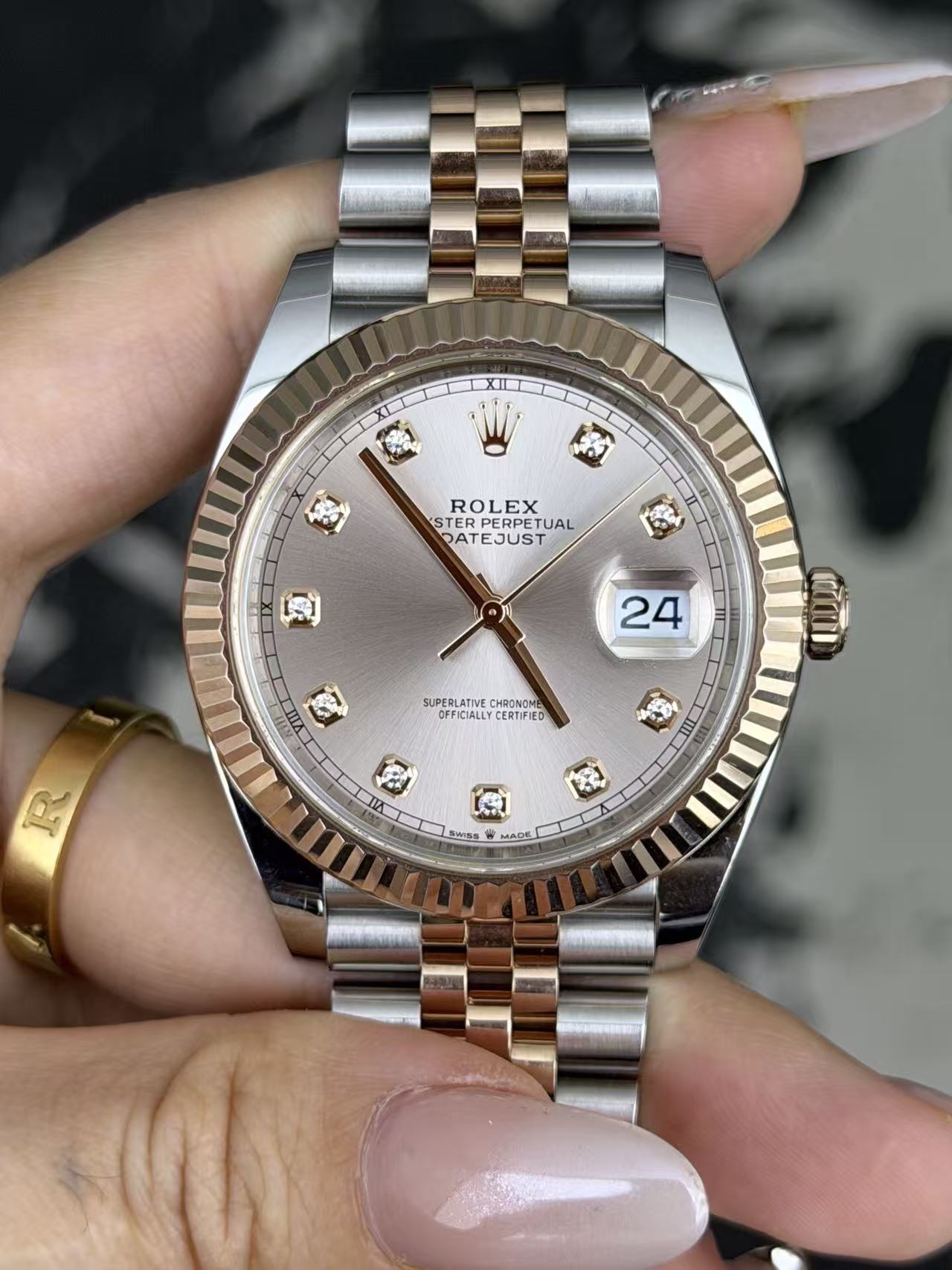 Rolex m126331-0008 detail 1
