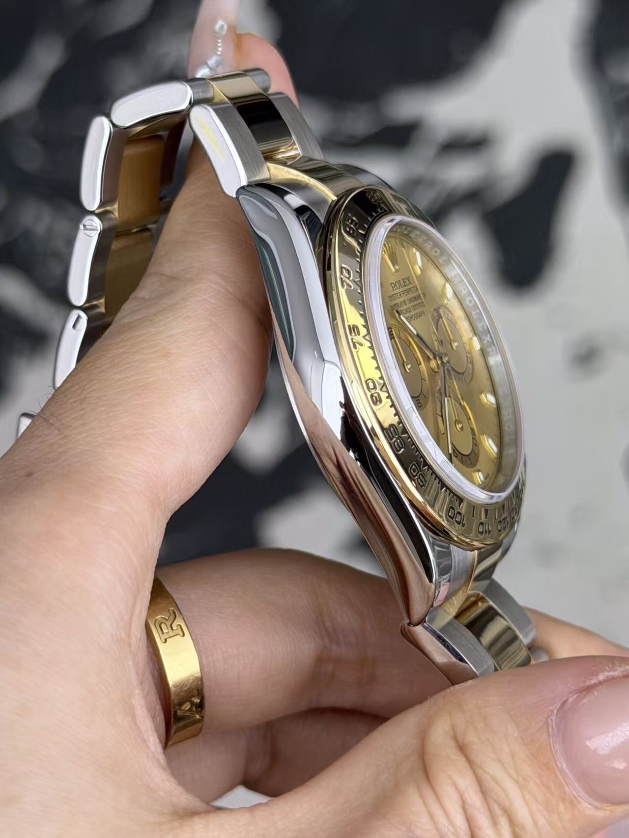 Rolex 116503-0003 detail 4