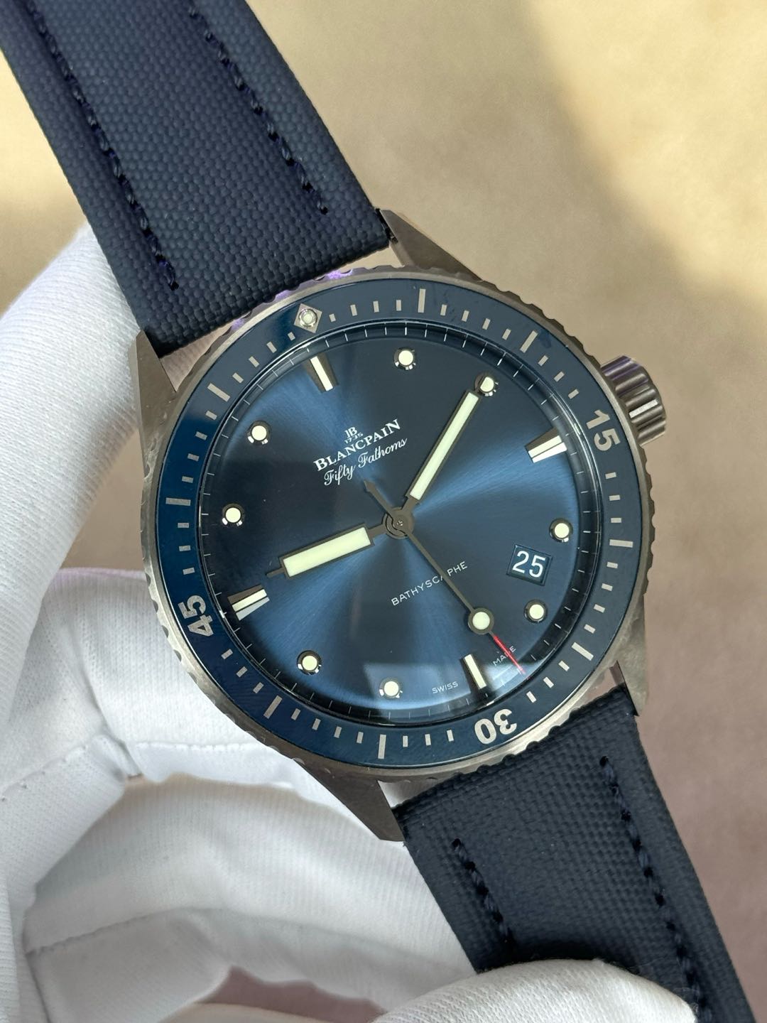 Blancpain 5000-0240-O52A detail 1