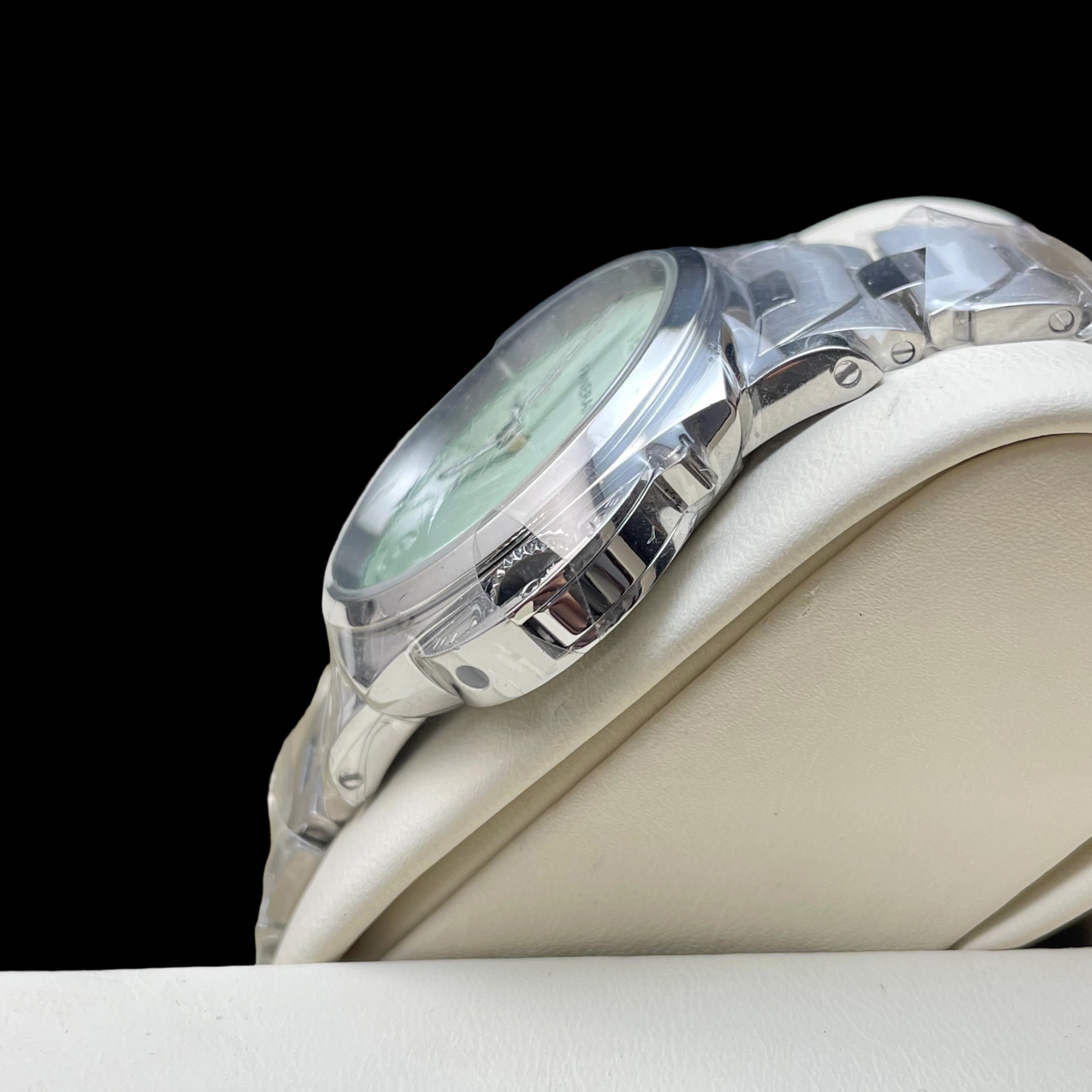 Panerai PAM01311 detail 3