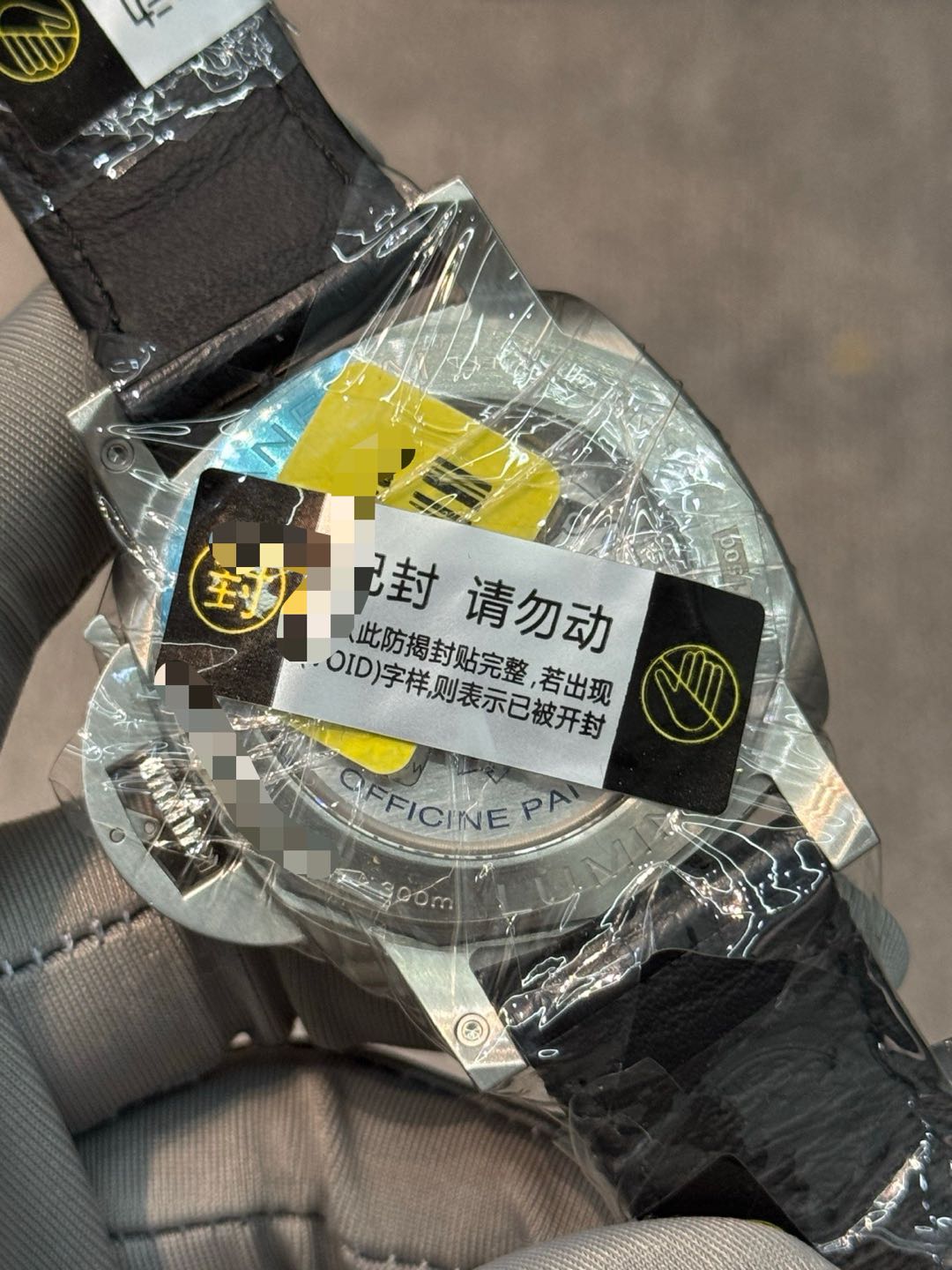 Panerai PAM01360 detail 5