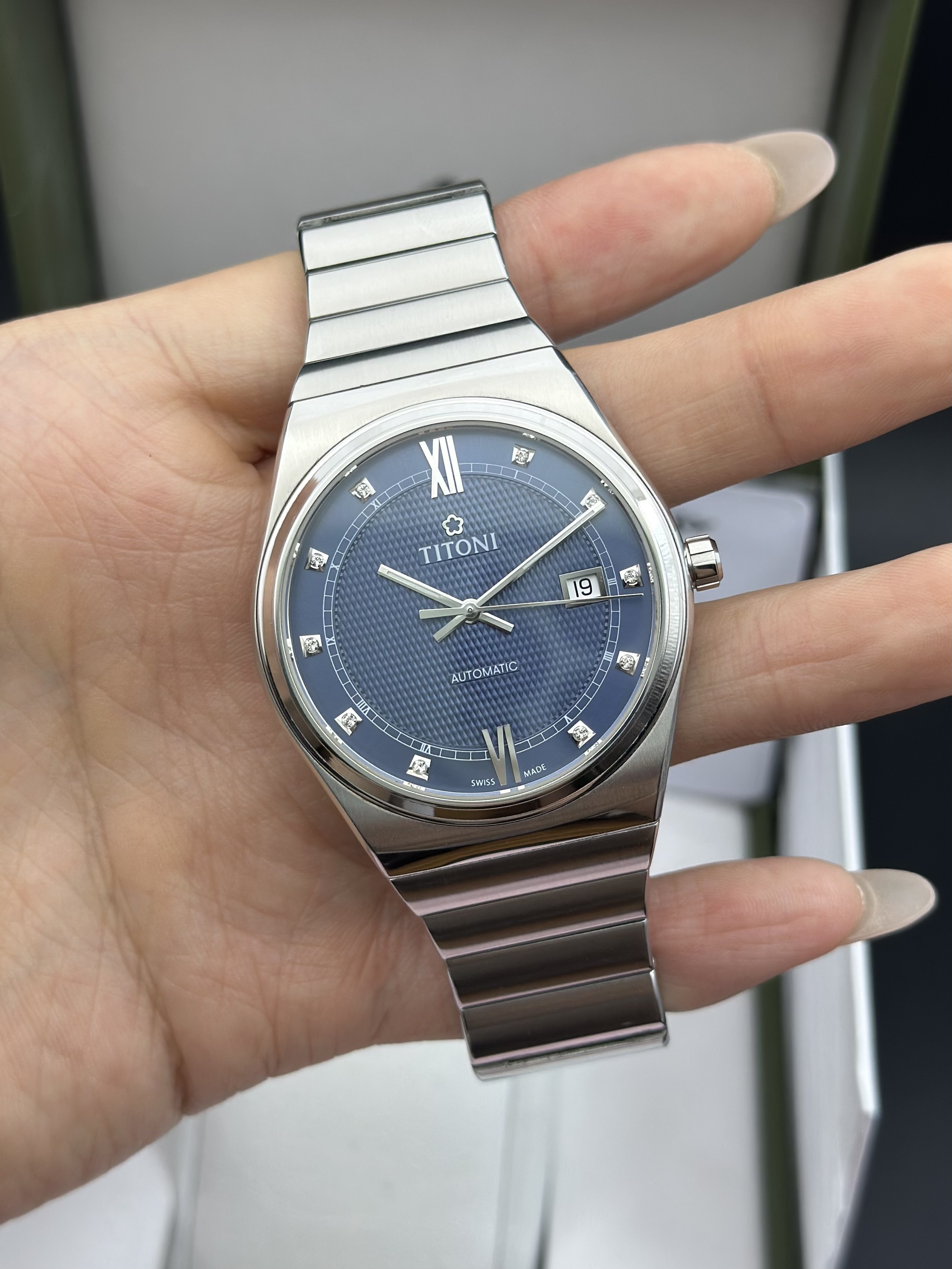 TITONI 83751 S-632 detail 6