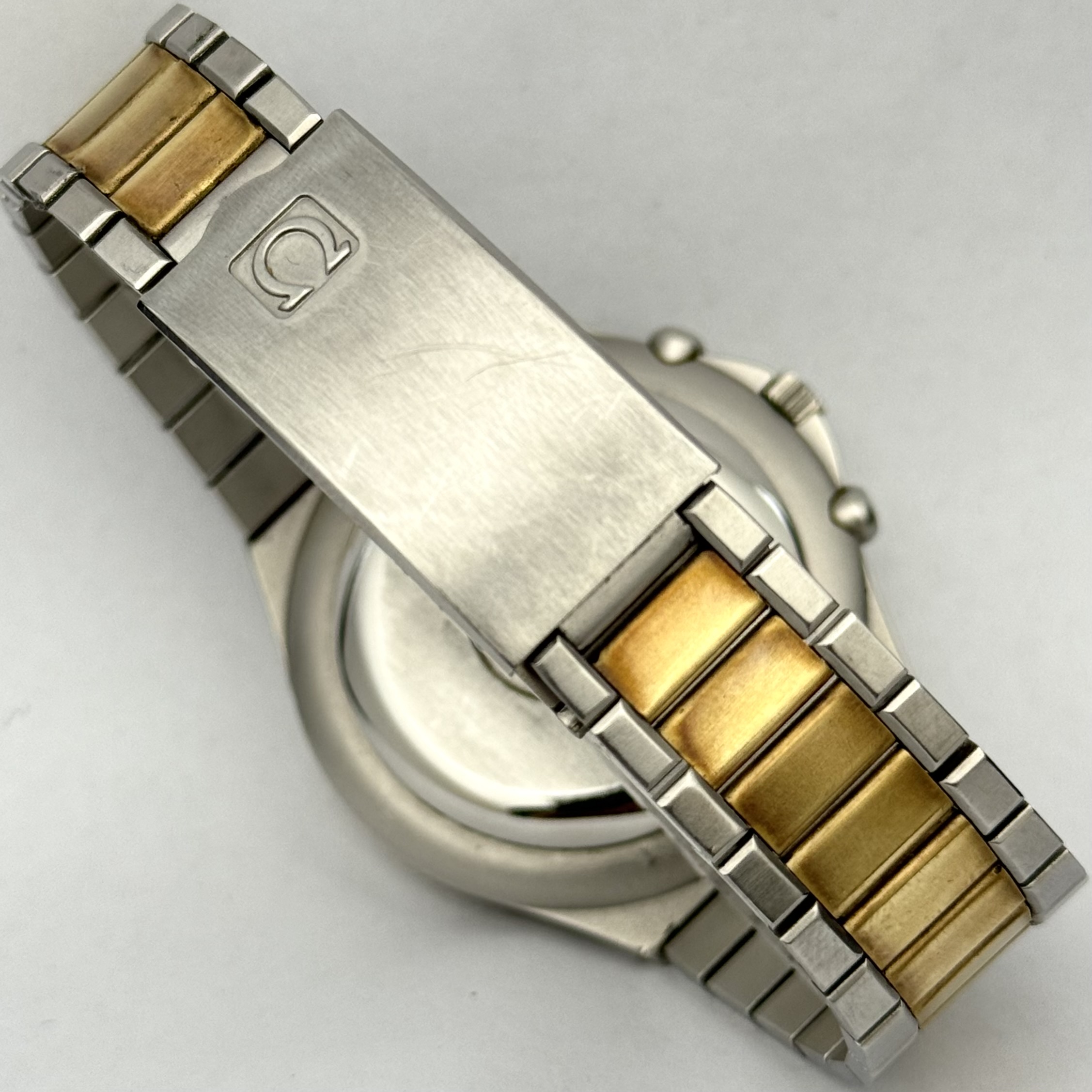 Omega Vintage detail 3