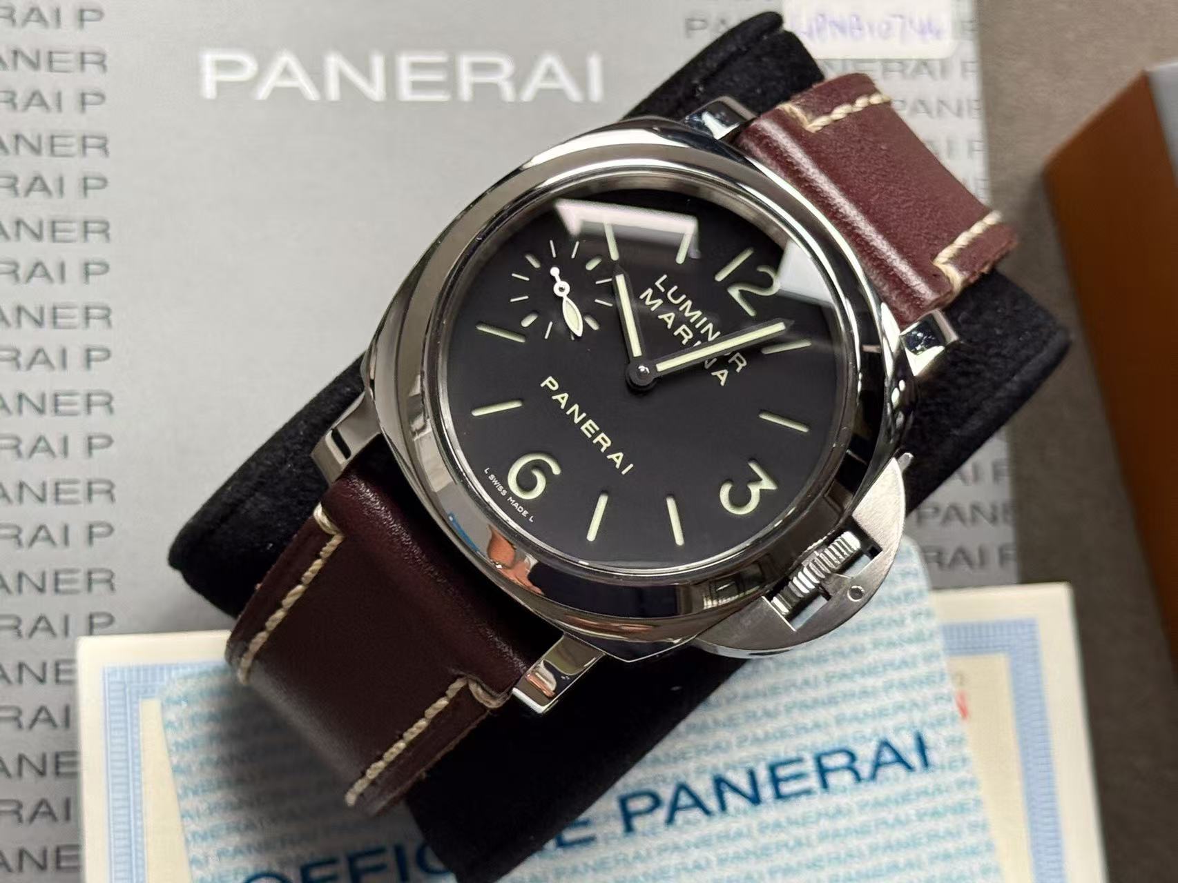 Panerai PAM00111