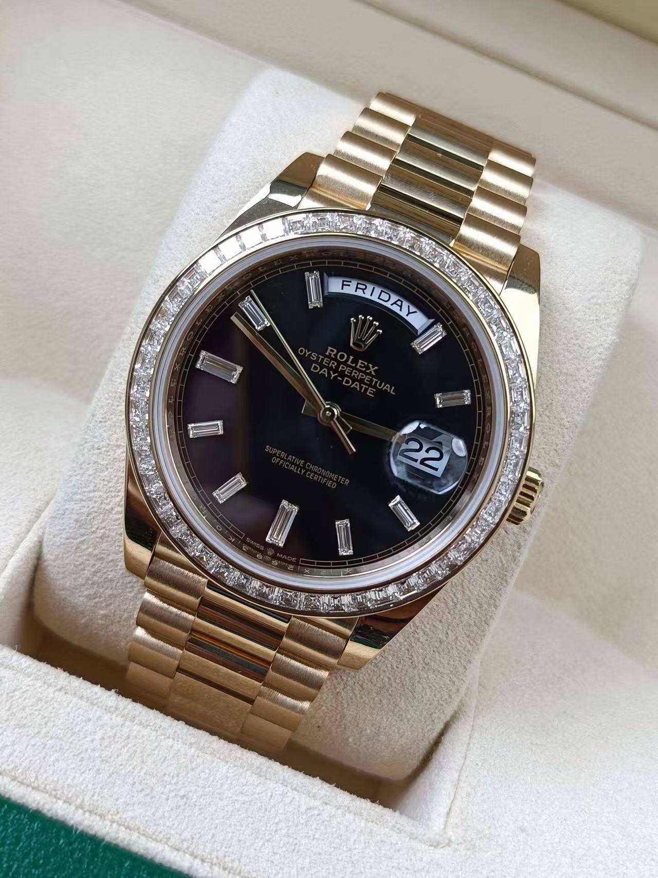 Rolex 228398T detail 2