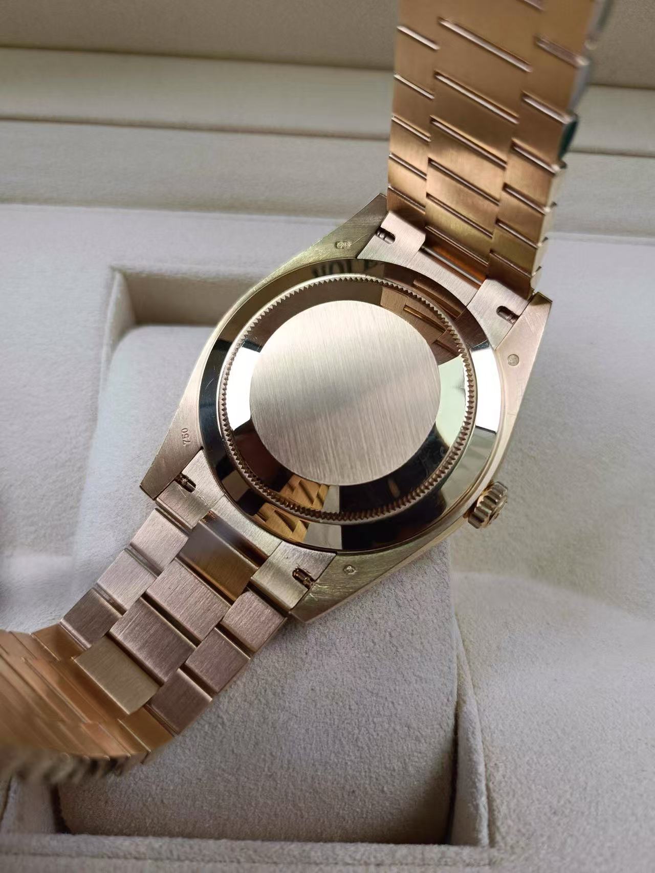 Rolex 228398T detail 3