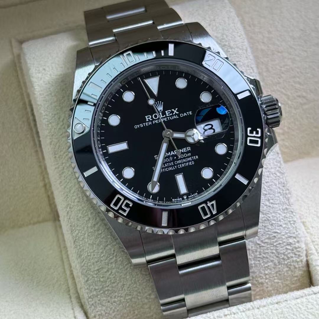 Rolex m126610ln-0001