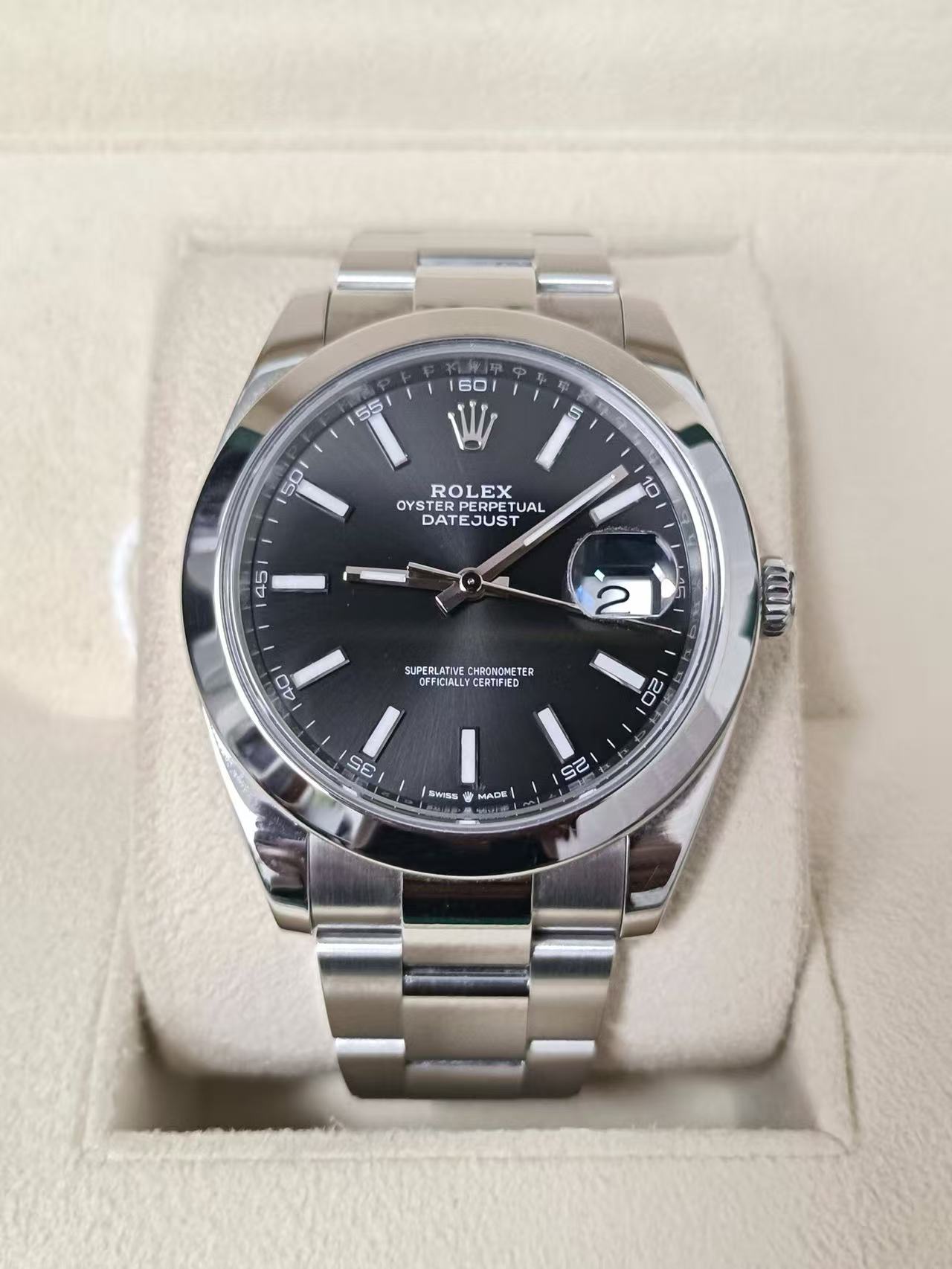 Rolex 126300-0011 detail 1