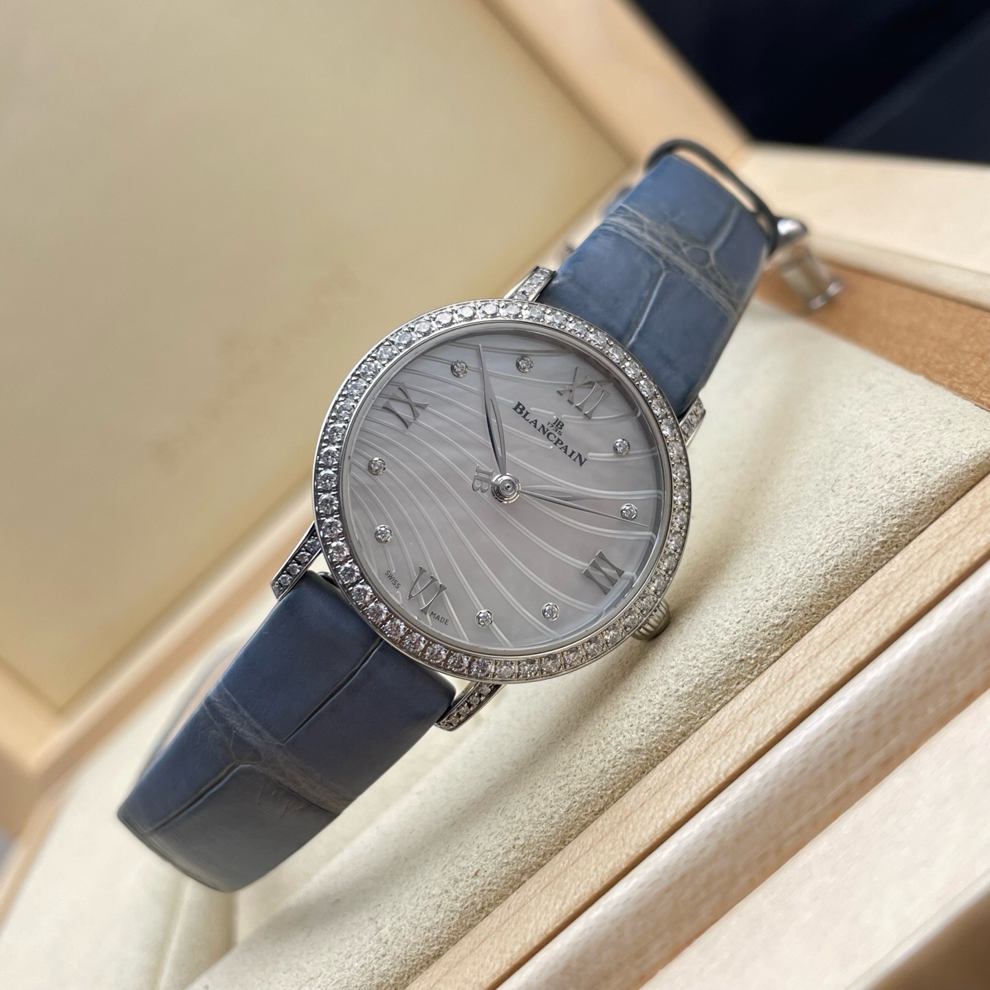 Blancpain 6104 4654 55A detail 7