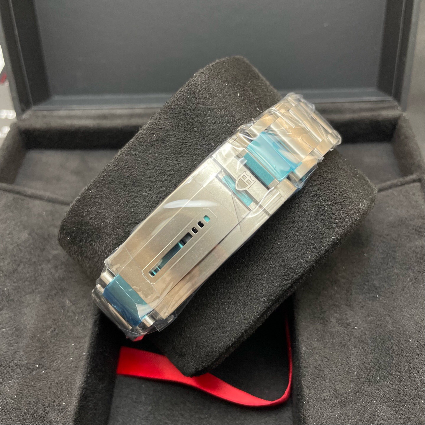 Tudor m2543c1a7nu-0001 detail 6