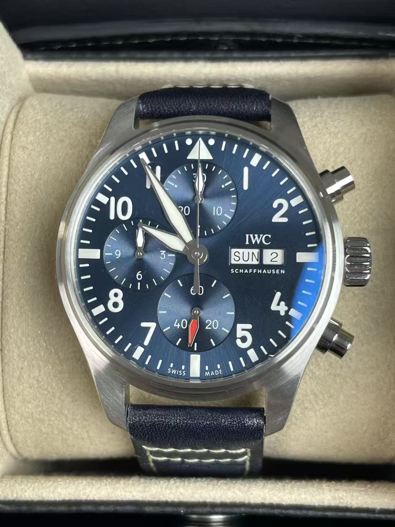 IWC IW388101 detail 1