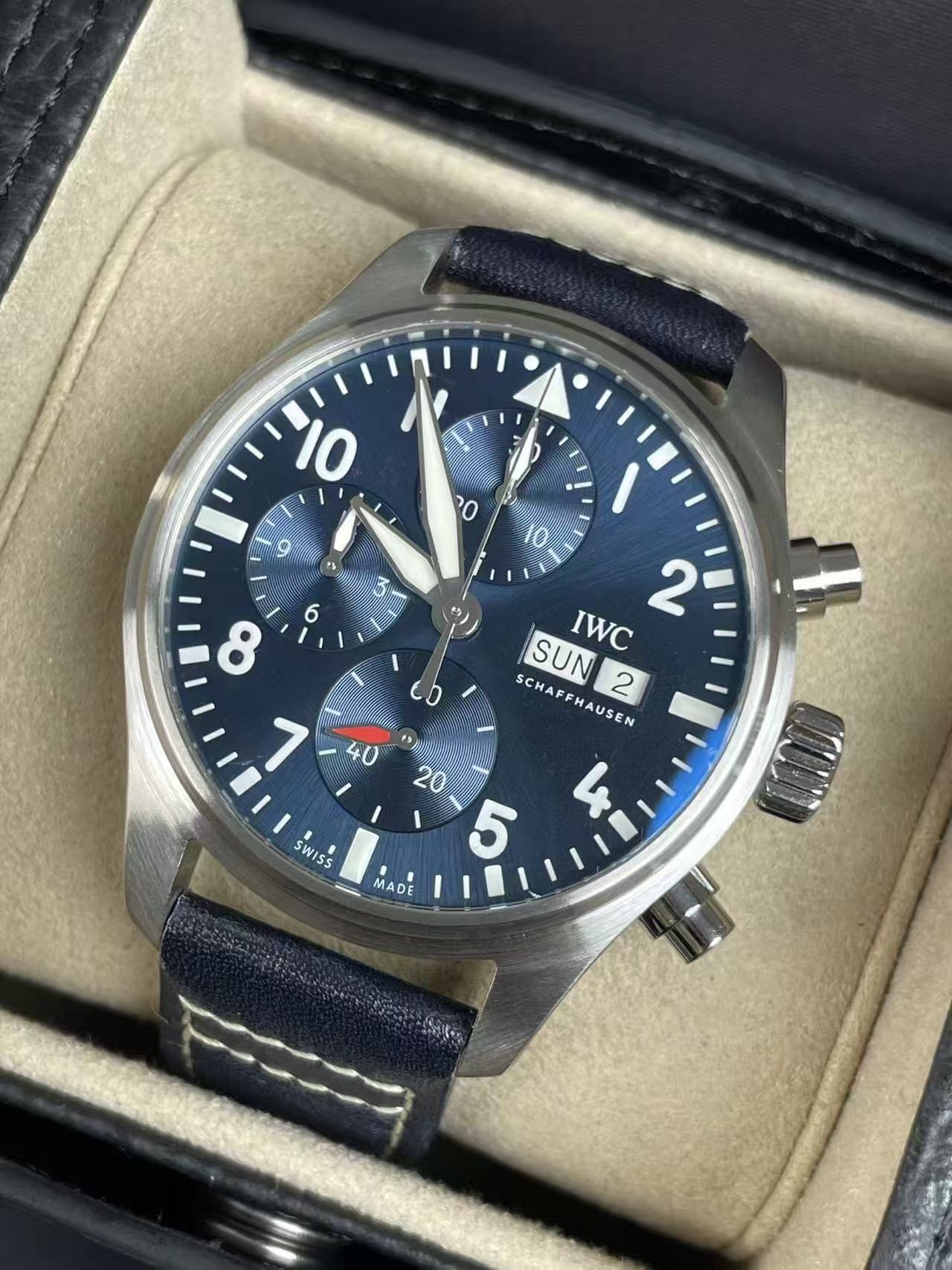 IWC IW388101 detail 2