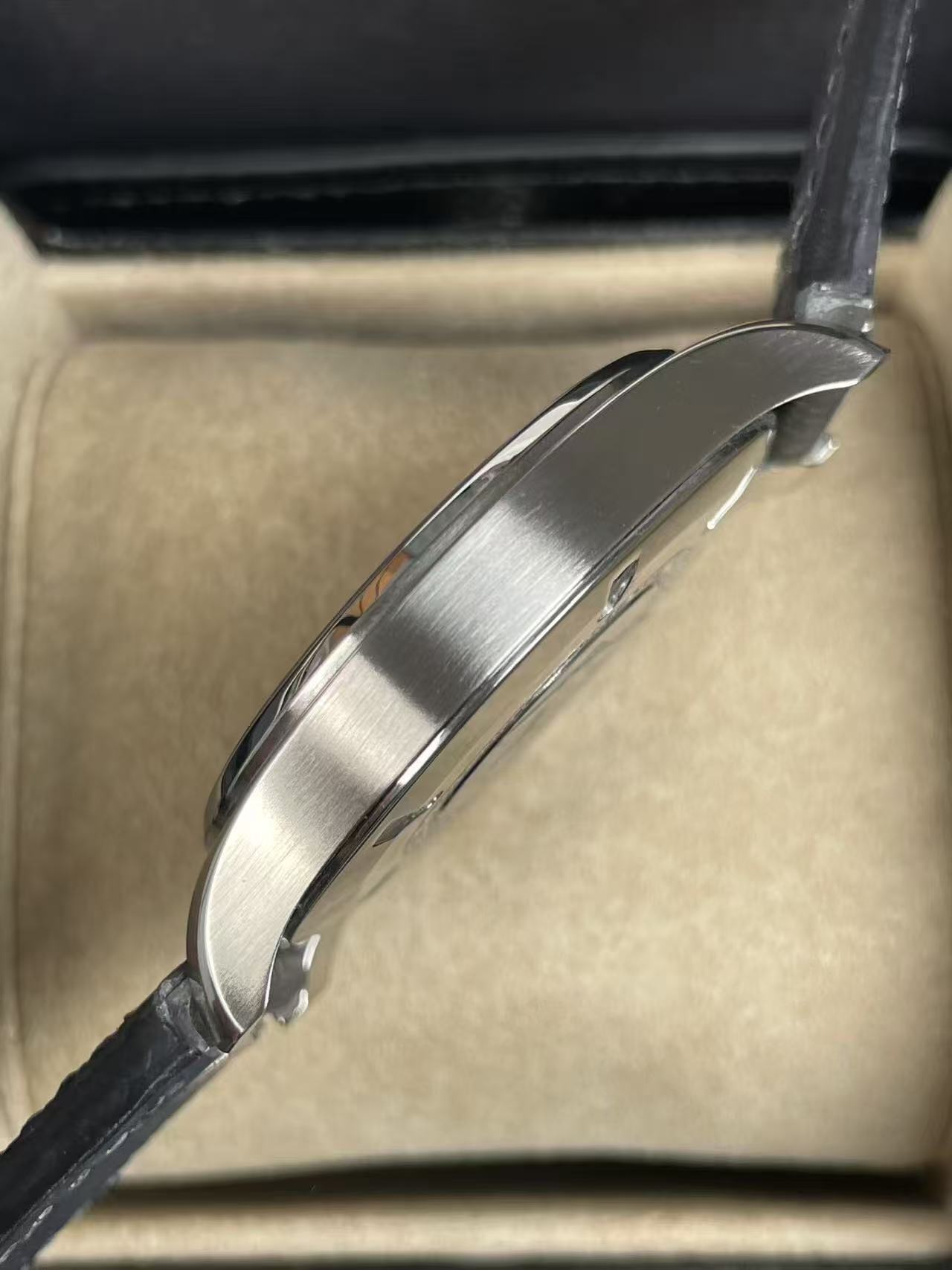 IWC IW328203 detail 3