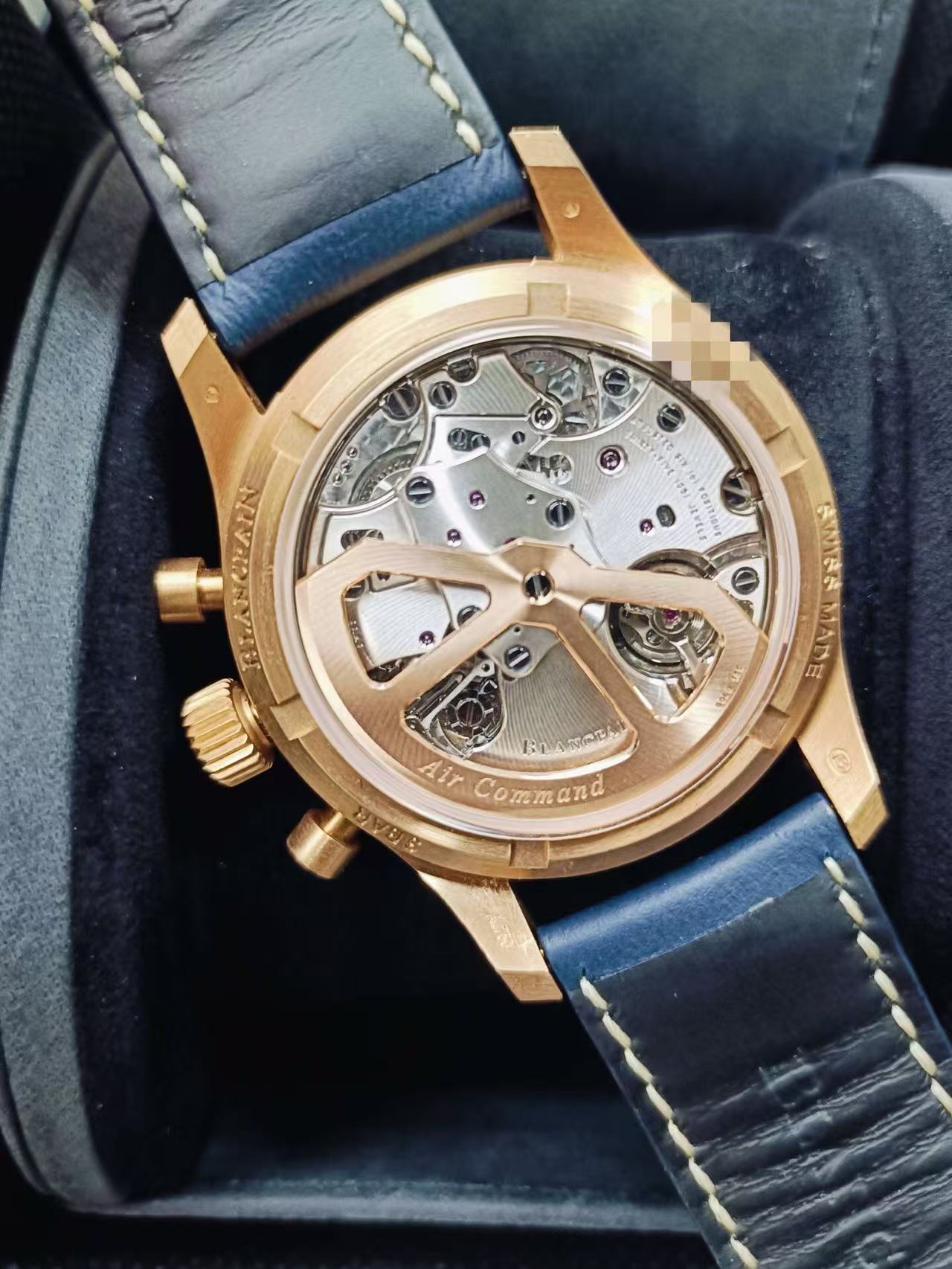 Blancpain AC02-36B40-63A detail 3