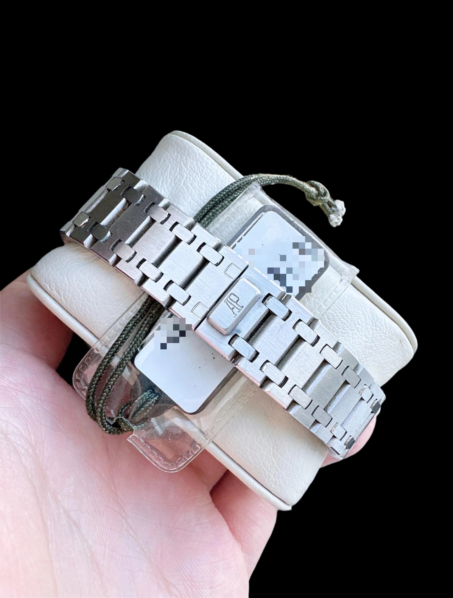 Audemars Piguet 25860ST.OO.1110ST.05 detail 3