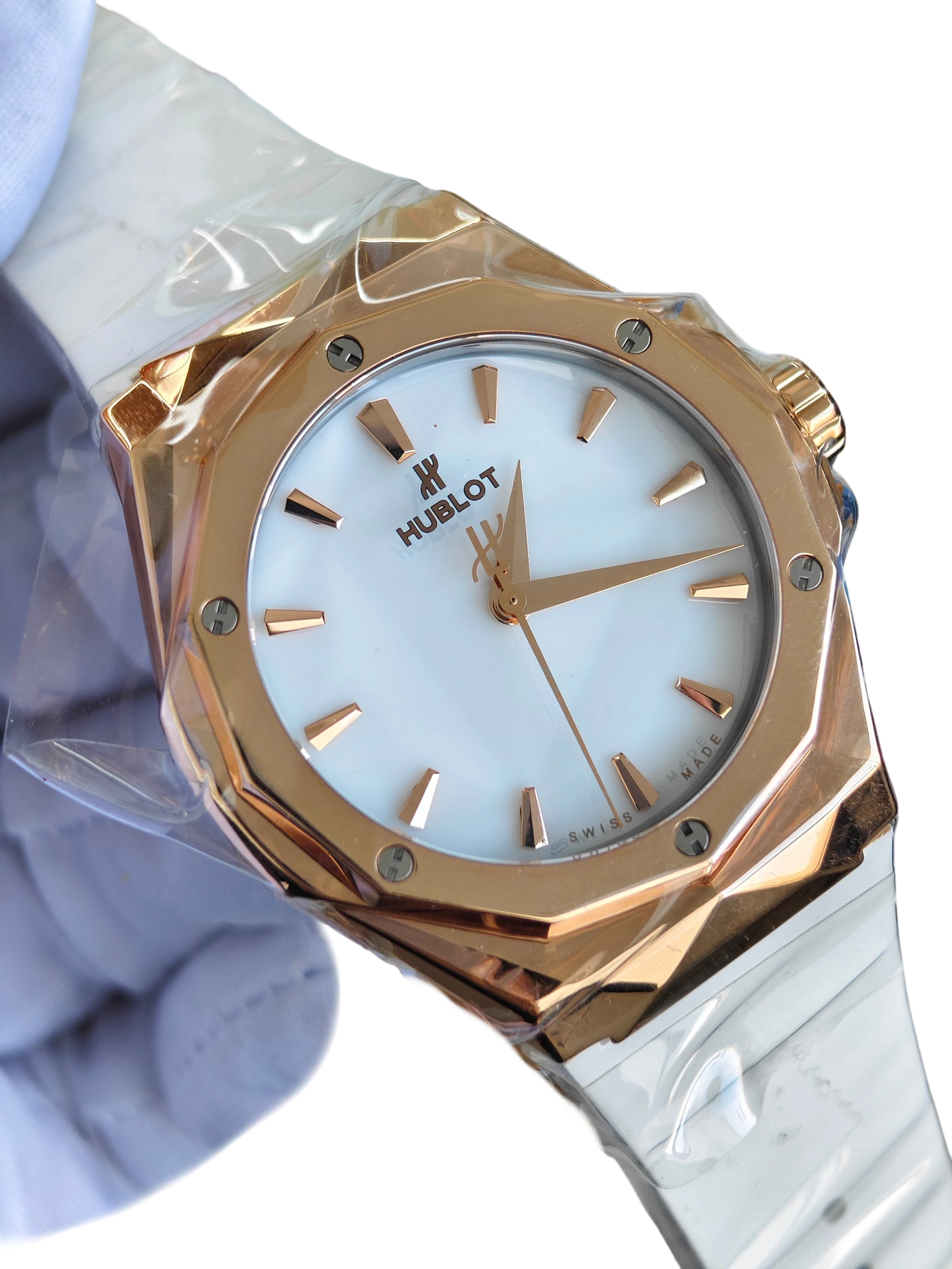 Hublot 550.OS.2200.RW.ORL20
