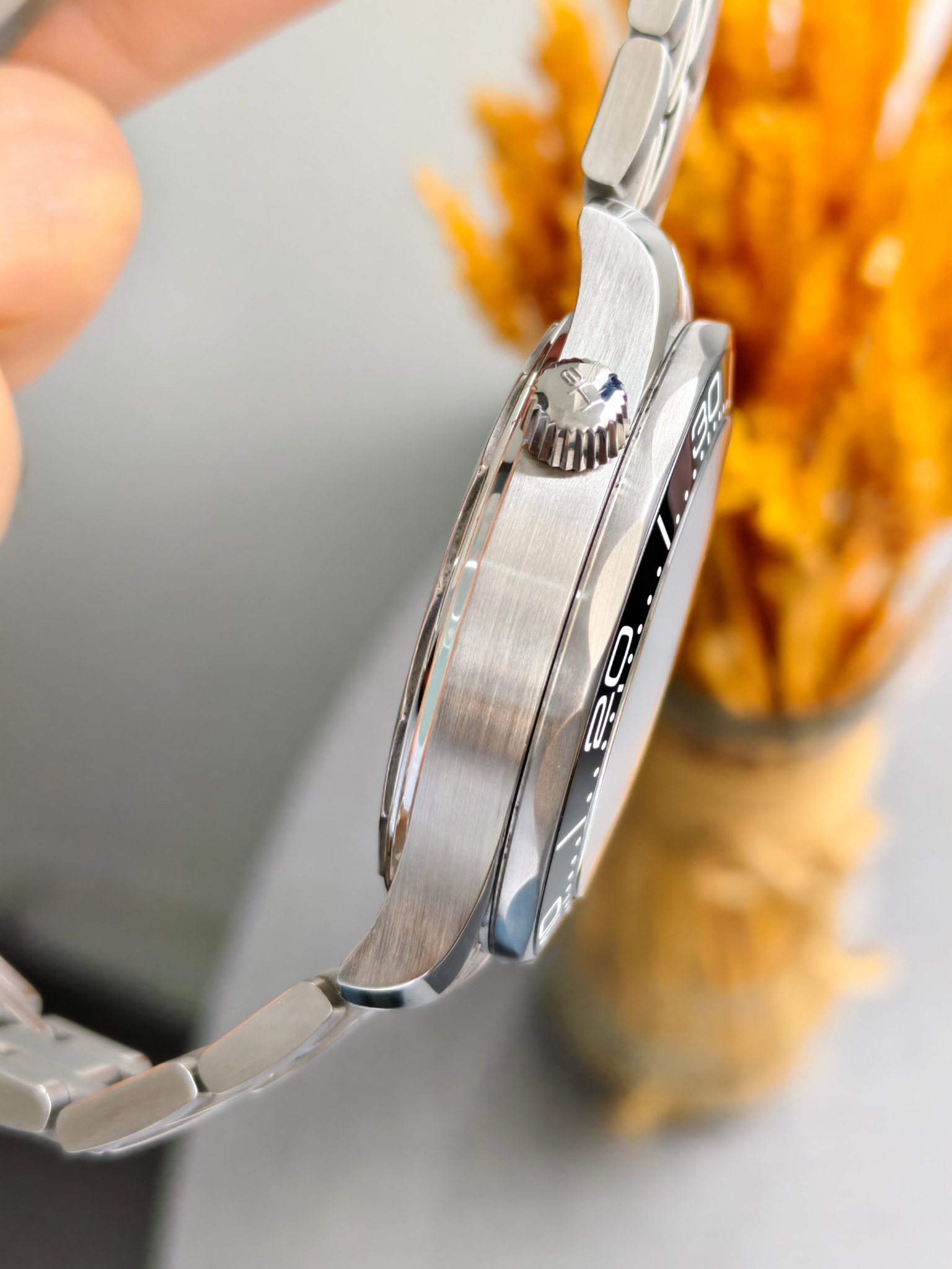 Omega 210.30.42.20.04.001 detail 4
