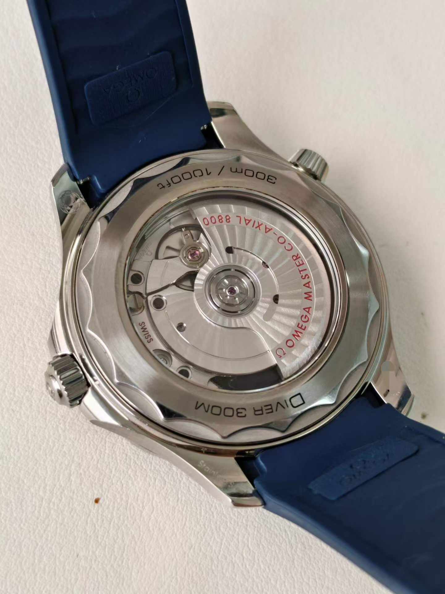 Omega 210.32.42.20.03.001 detail 5