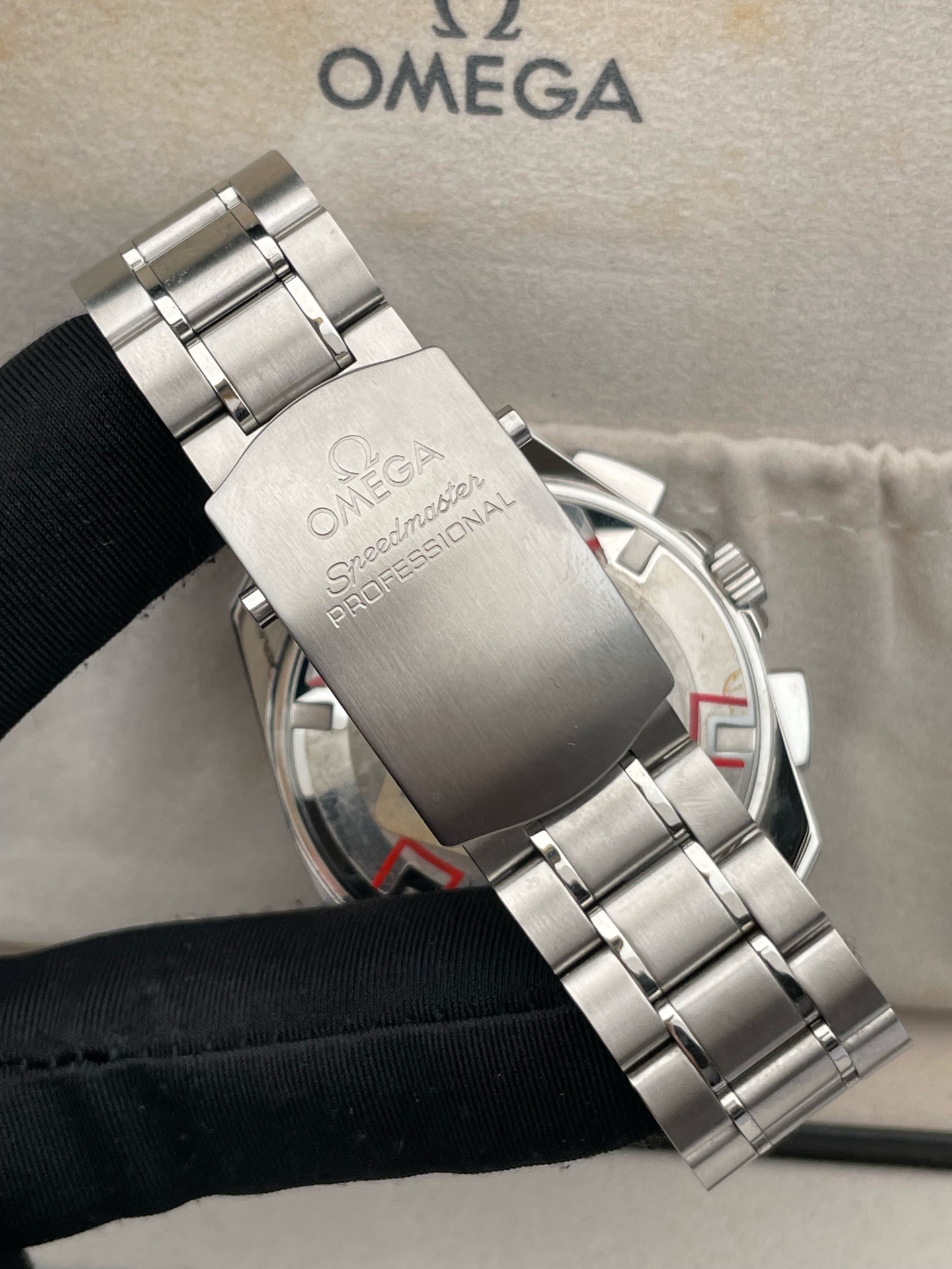 Omega 3540.50.00 detail 4