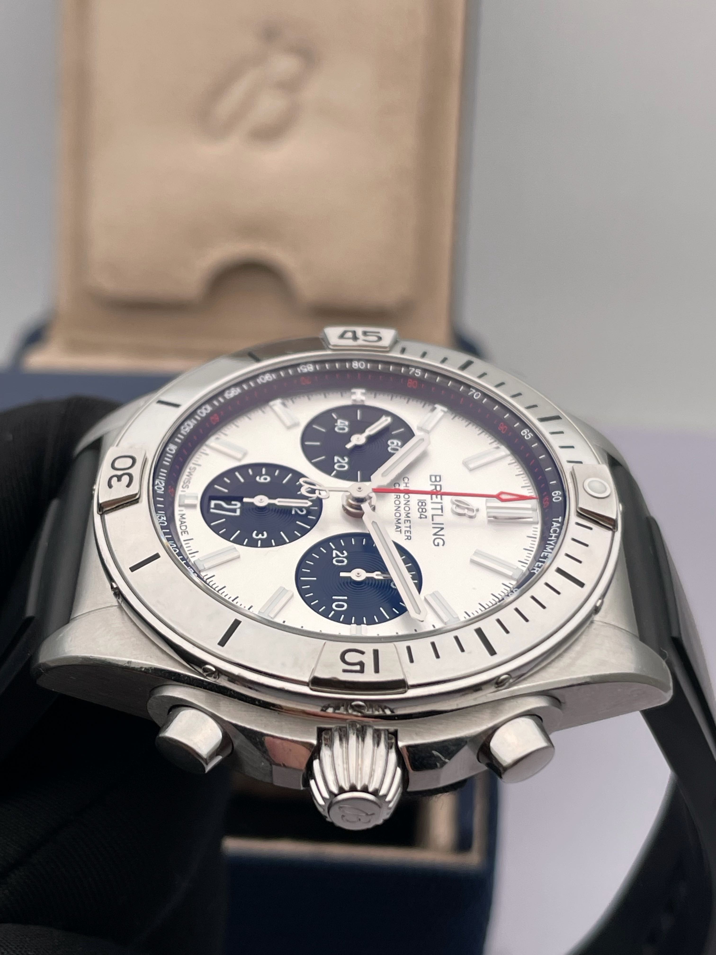 Breitling AB0134101G1S1 detail 2