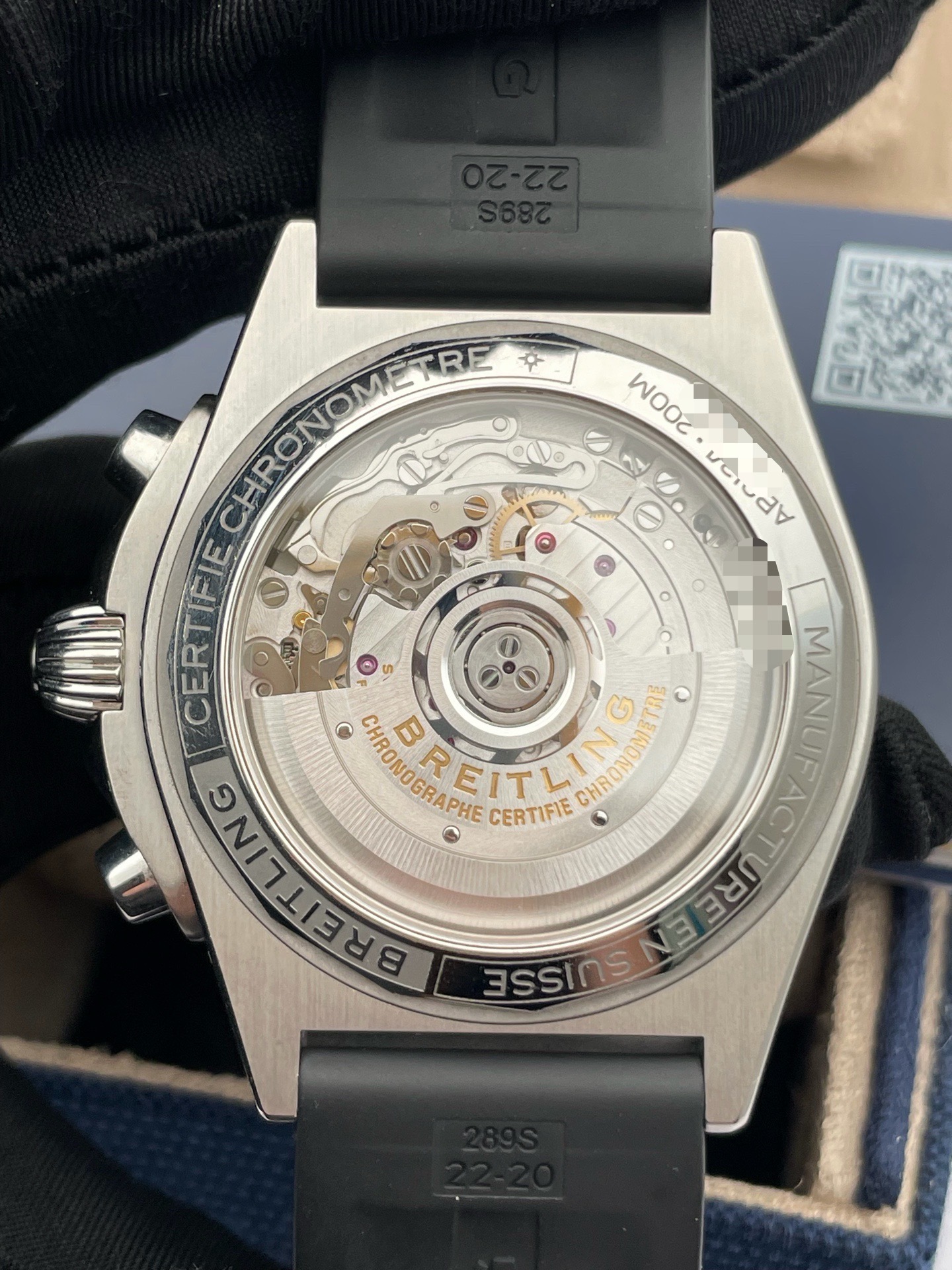 Breitling AB0134101G1S1 detail 4