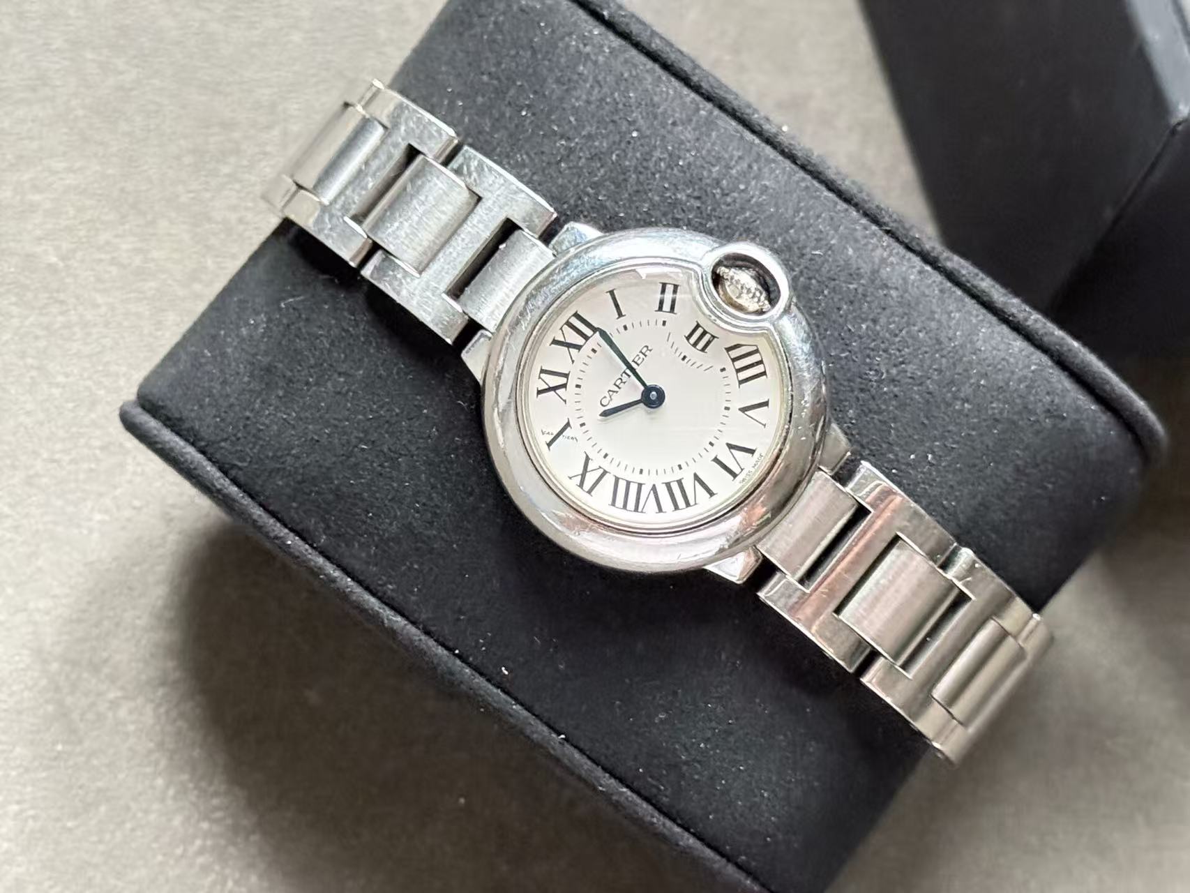 Cartier W69010Z4 detail 2