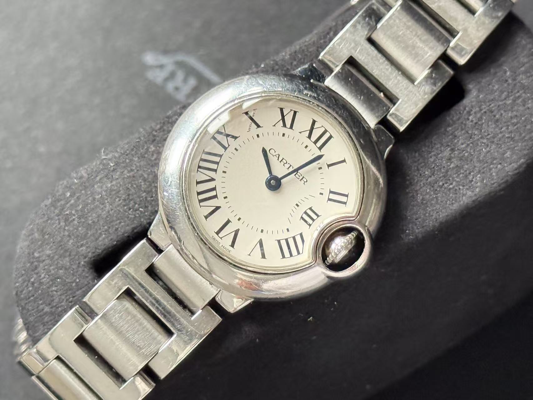 Cartier W69010Z4 detail 3