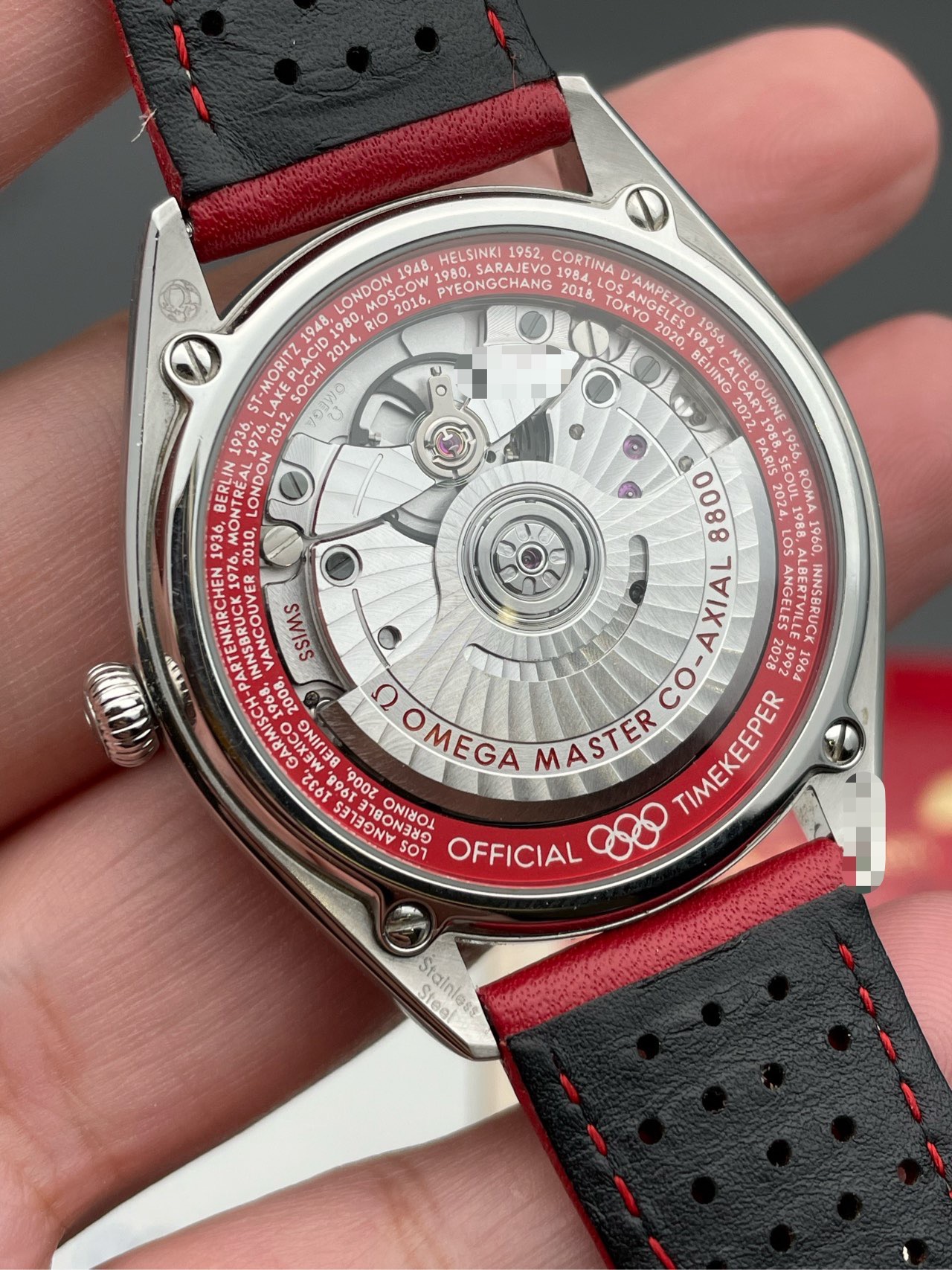 Omega 522.32.40.20.01.004 detail 3