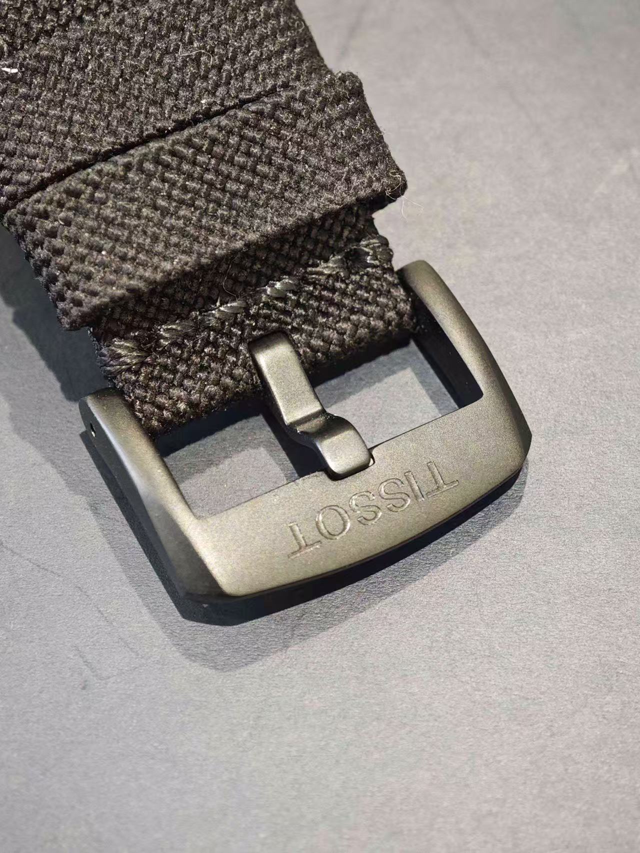Tissot T116.617.37.051.00 detail 4