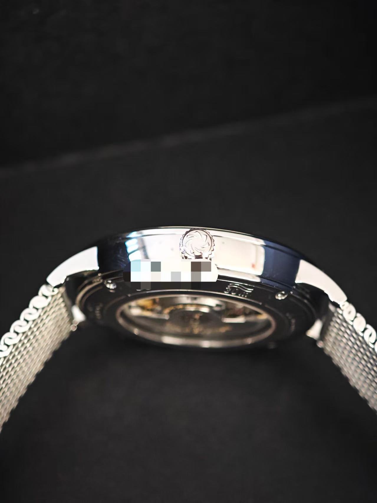 Carl F. Bucherer 00.10314.08.53.21 detail 2