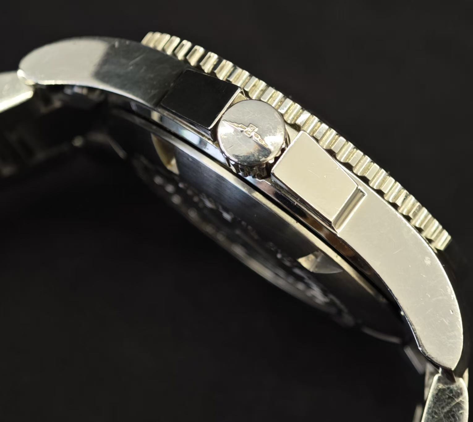 Longines L3.695.4.13.6 detail 1