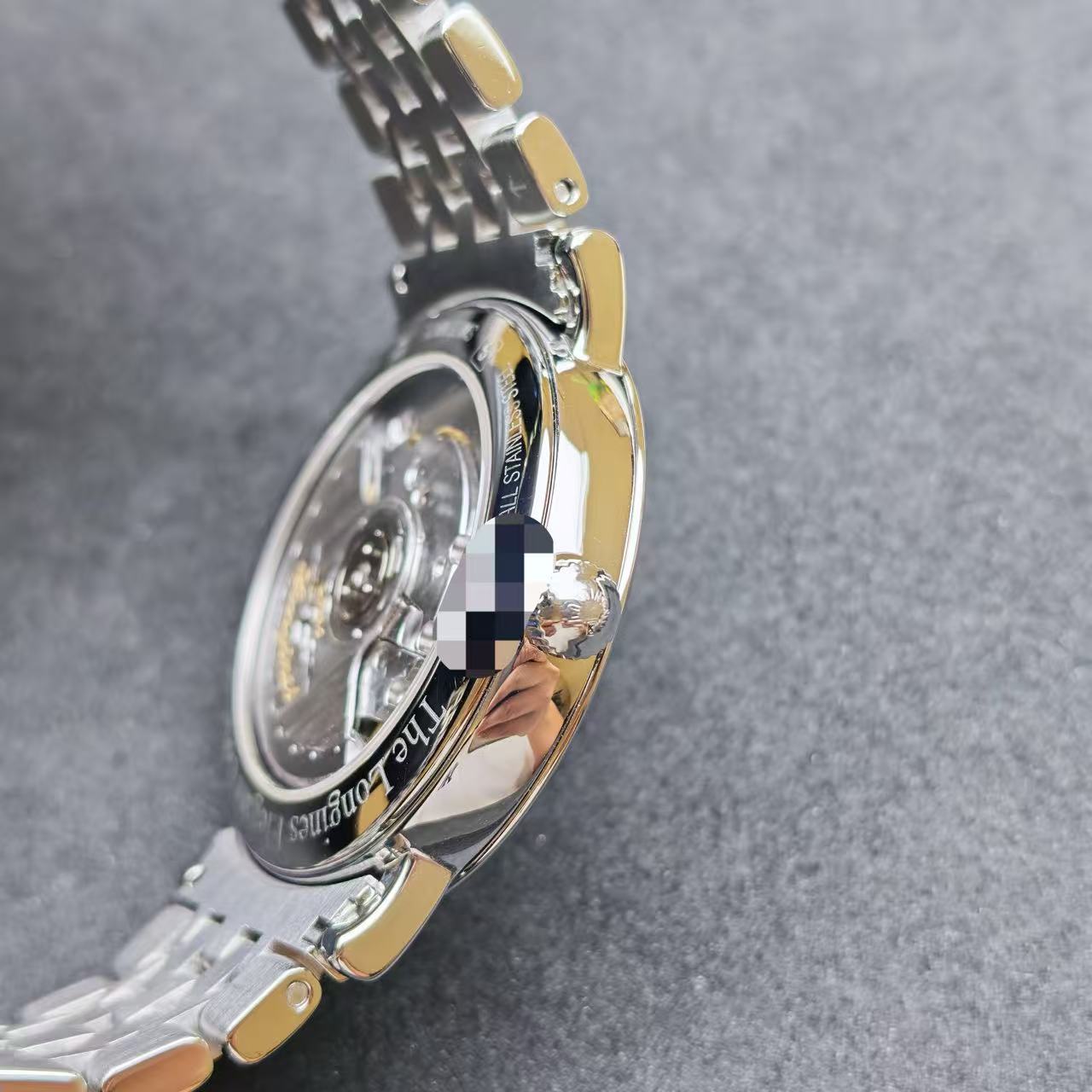 Longines L4.810.4.92.6 detail 2